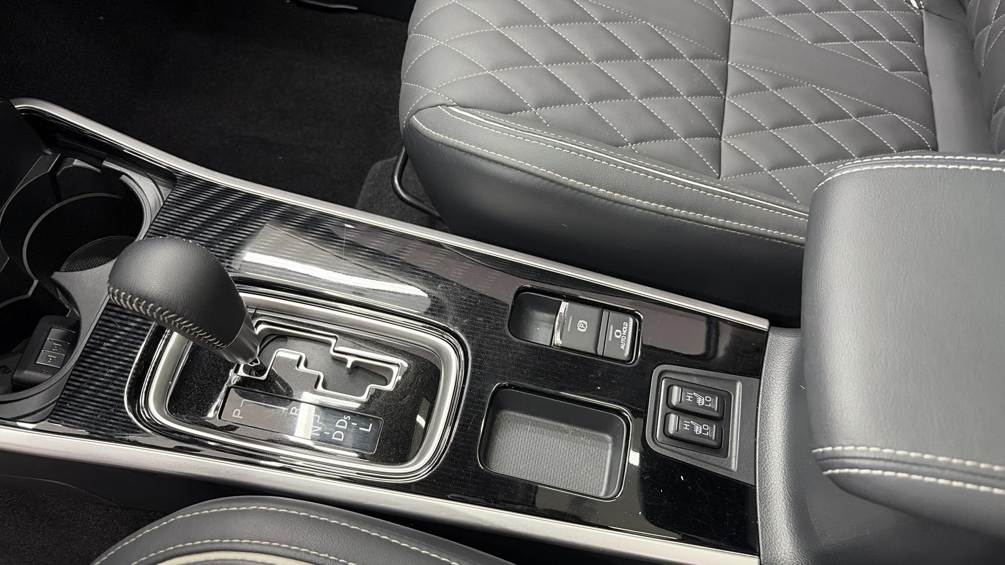 Mitsubishi Outlander 2021, фото 13