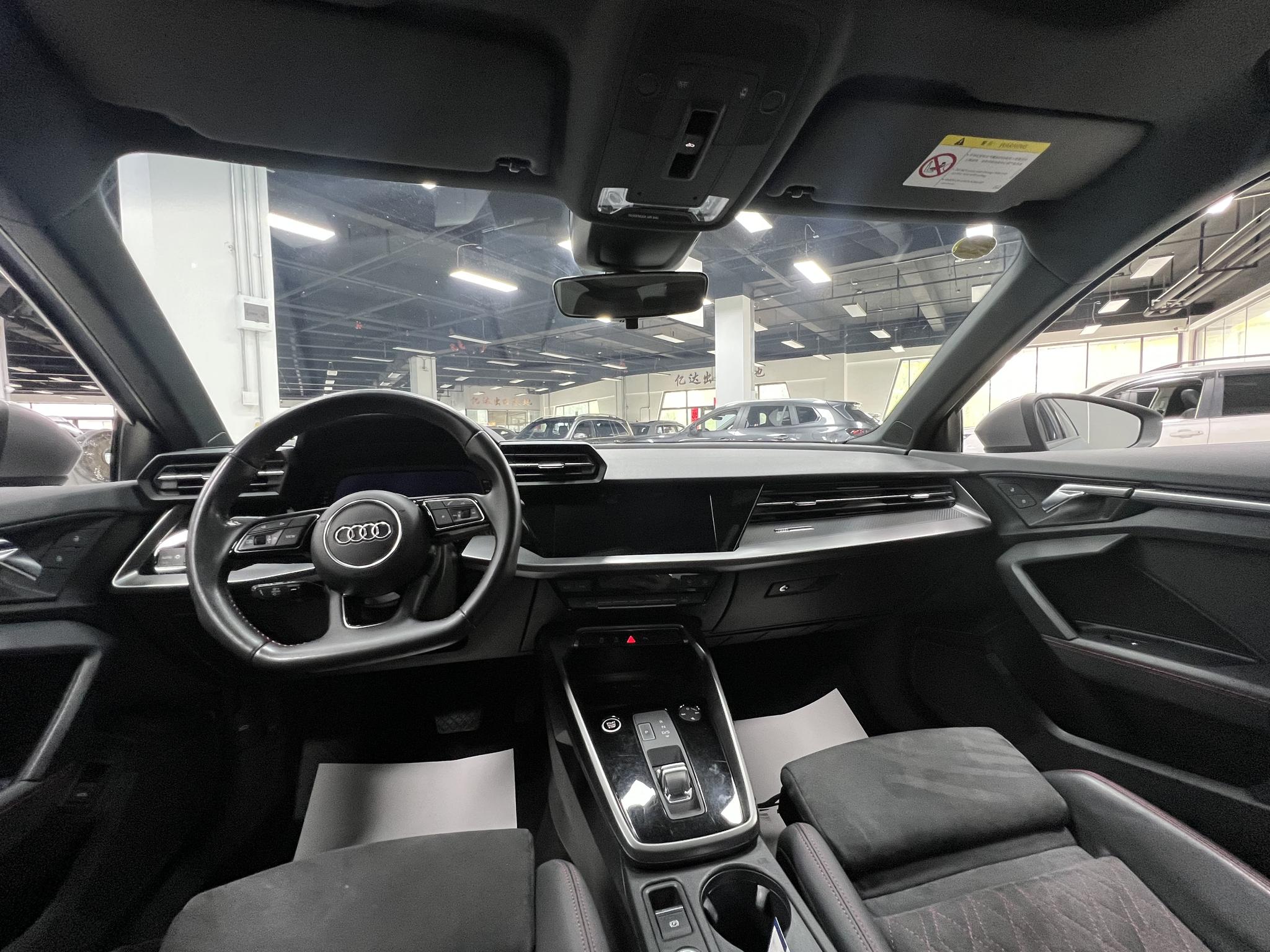 Audi A3 2022, фото 17
