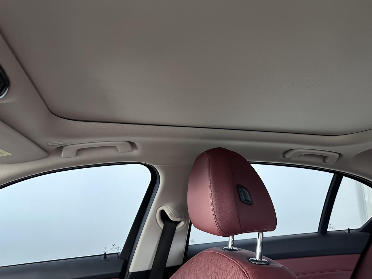BMW 3 2023, фото 14