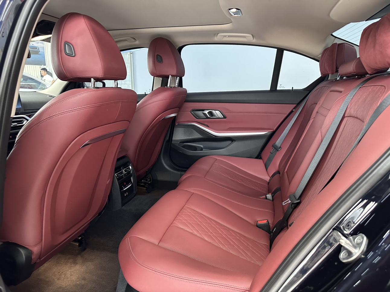 BMW 3 2023, фото 16