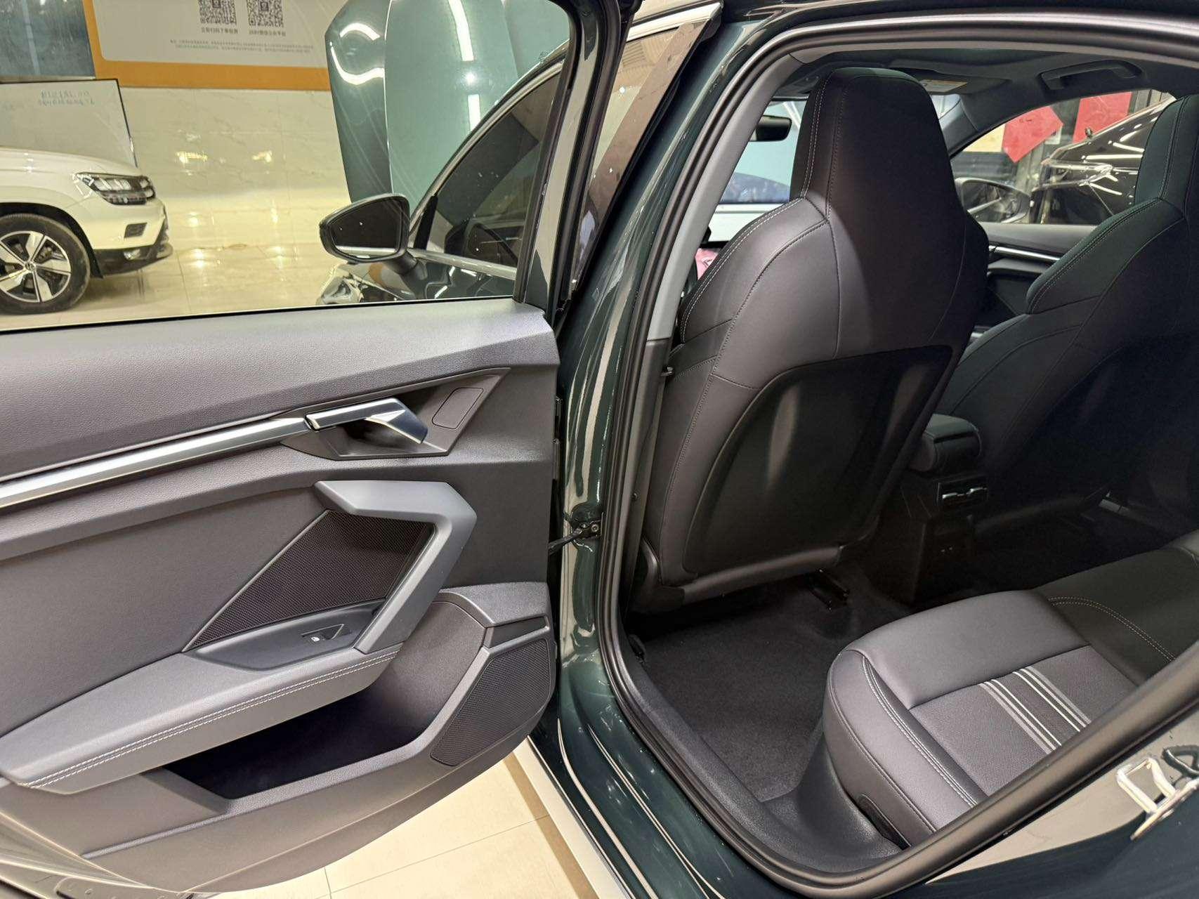 Audi A3 2022, фото 17