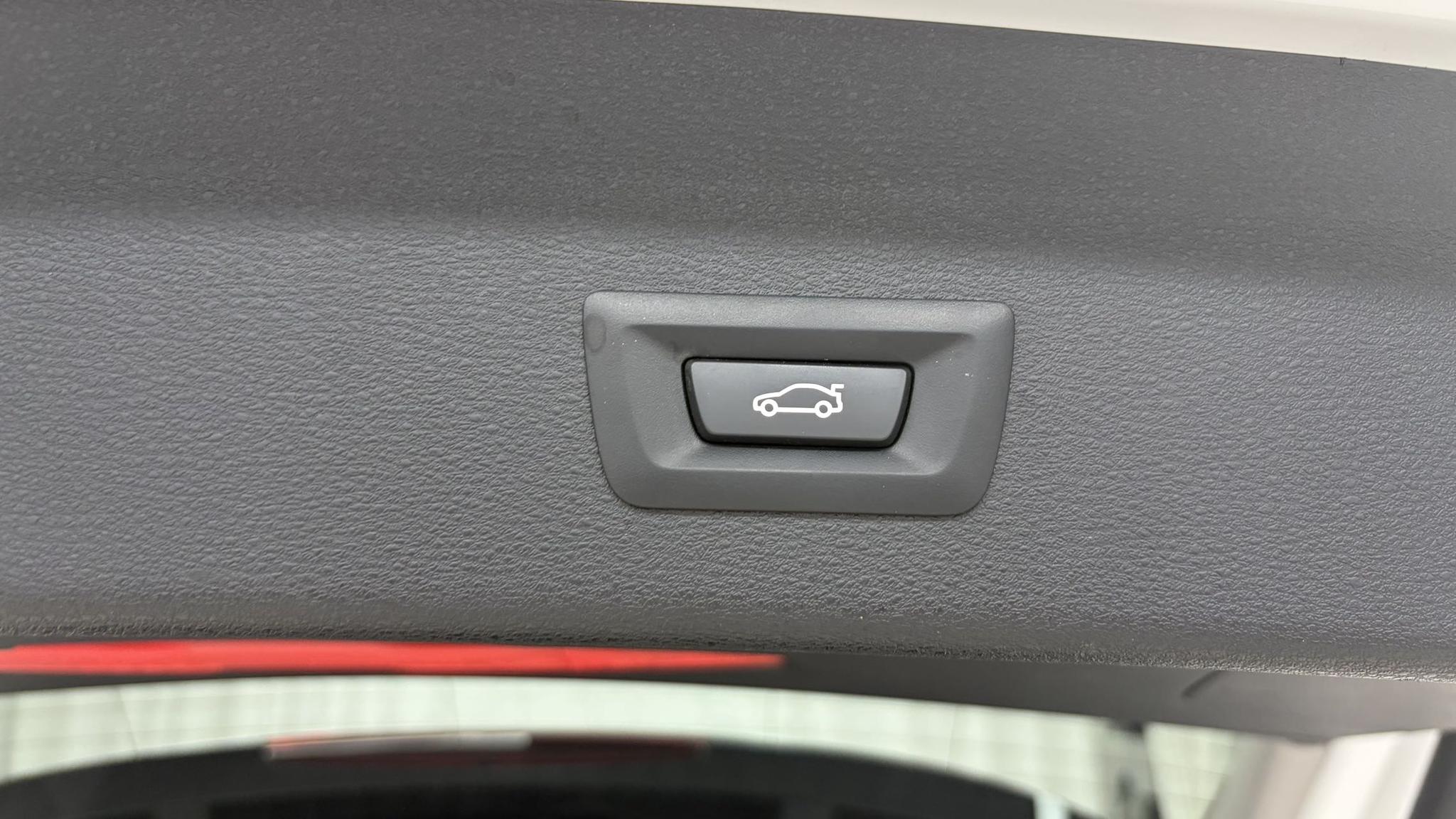 BMW X1 2021, фото 17