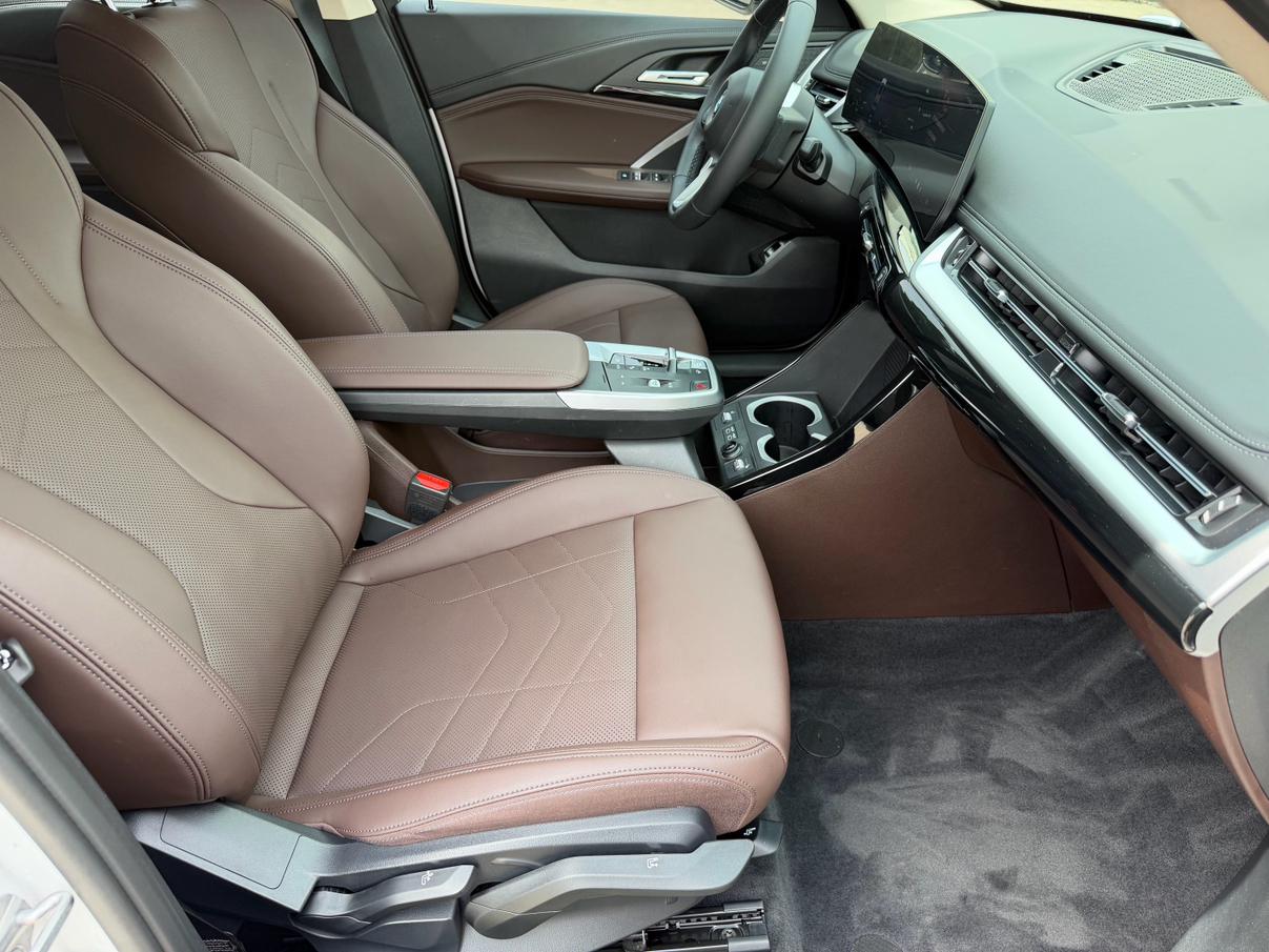 BMW X1 2023, фото 14