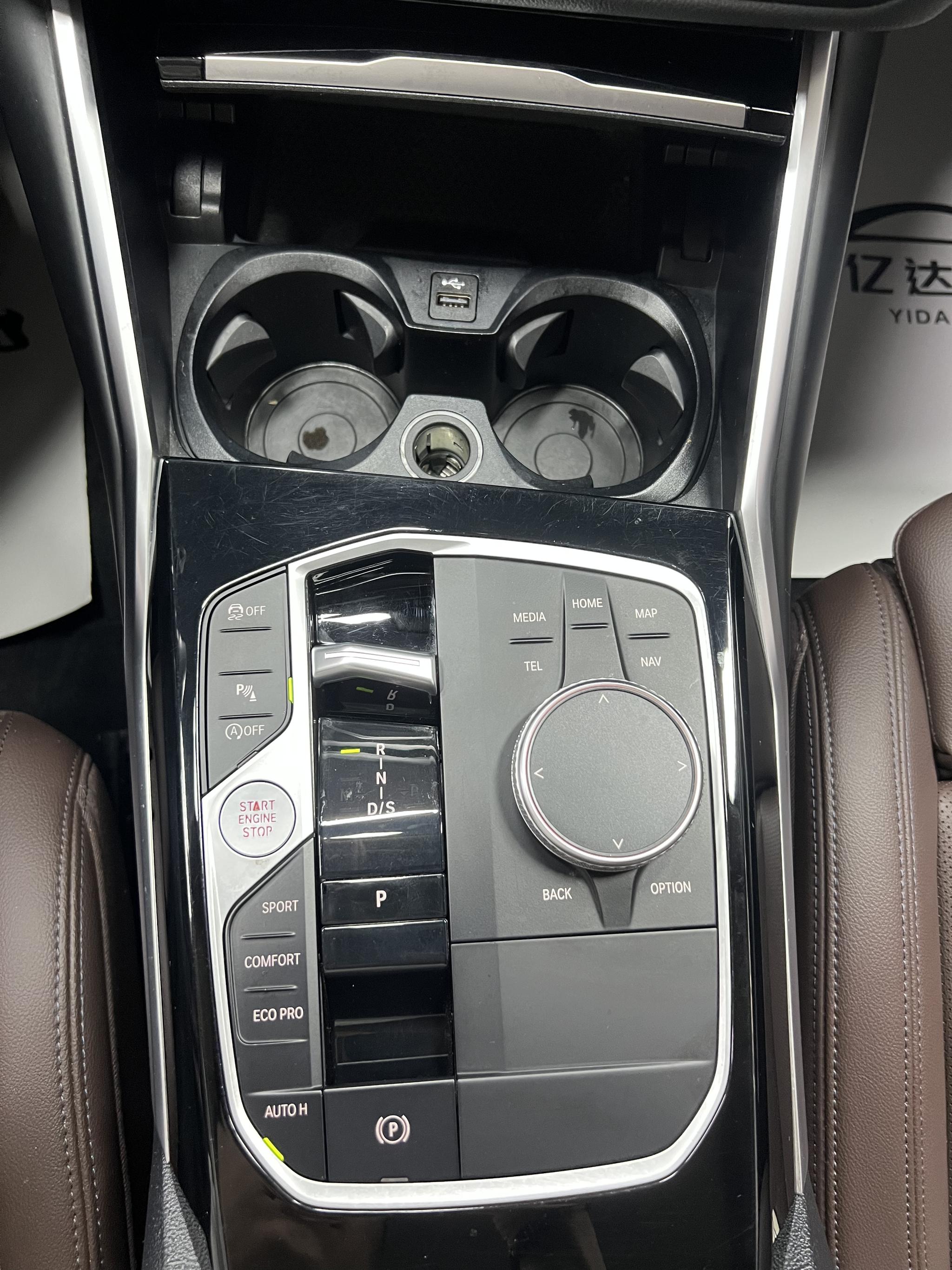 BMW 3 2023, фото 17