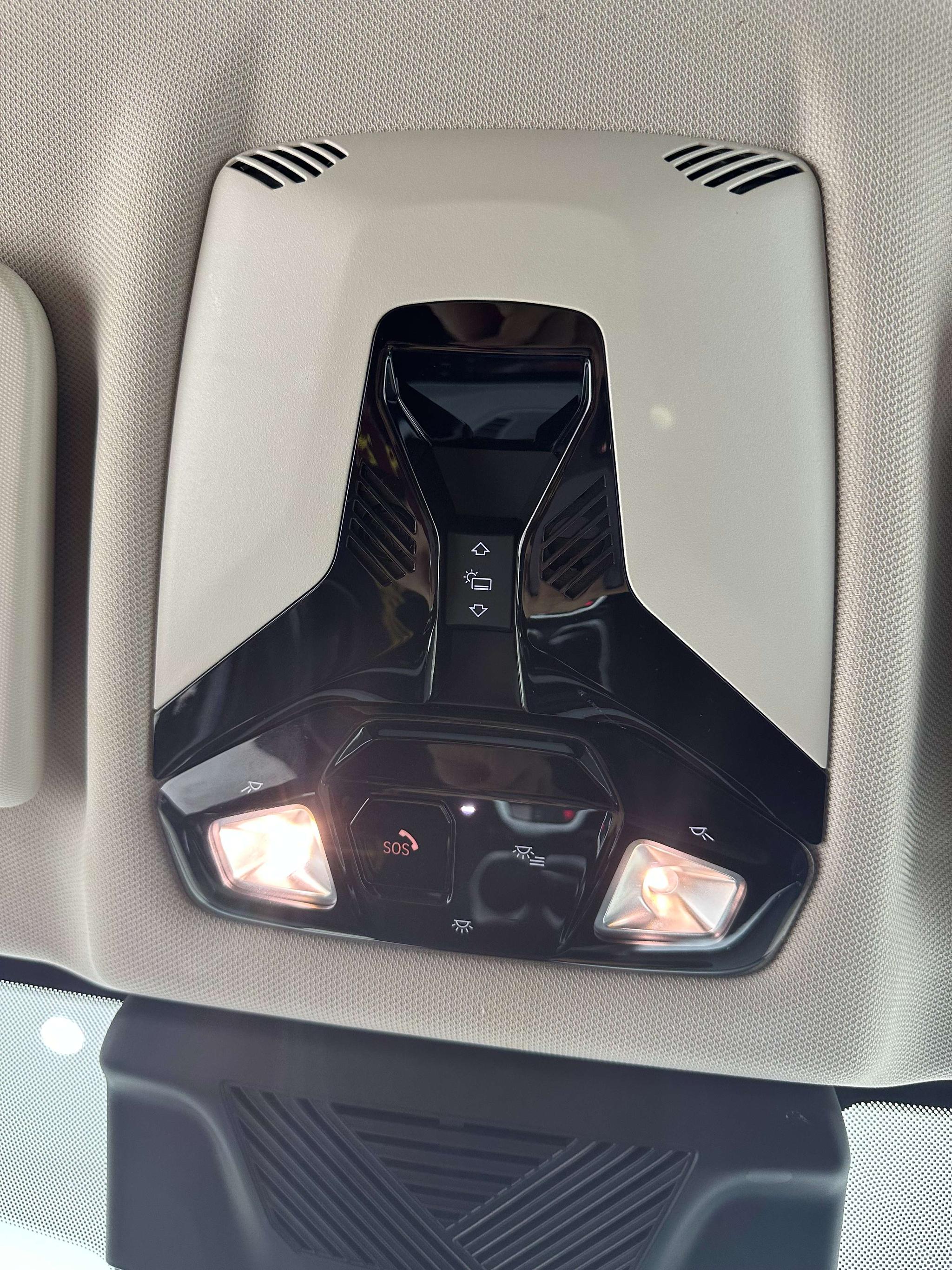 BMW X1 2023, фото 17