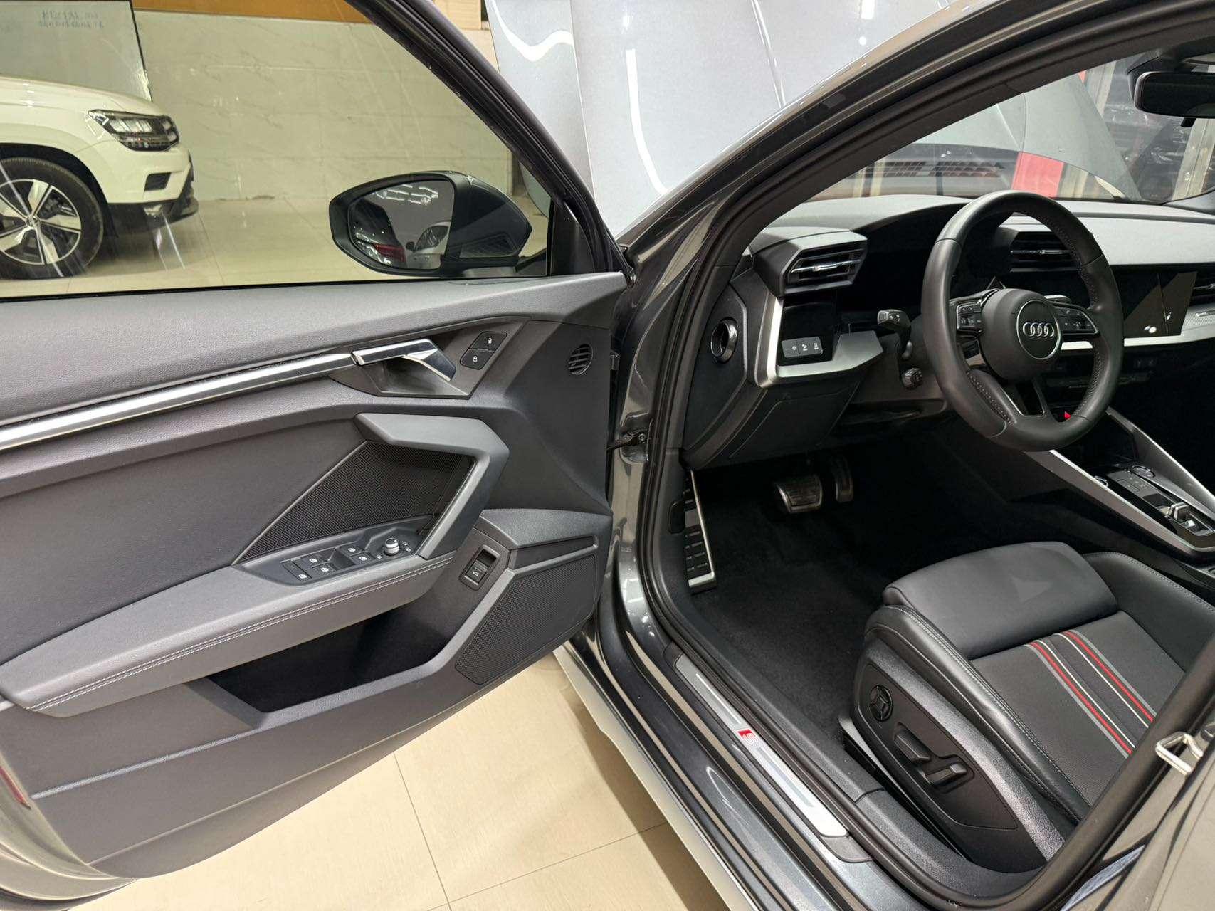 Audi A3 2022, фото 8