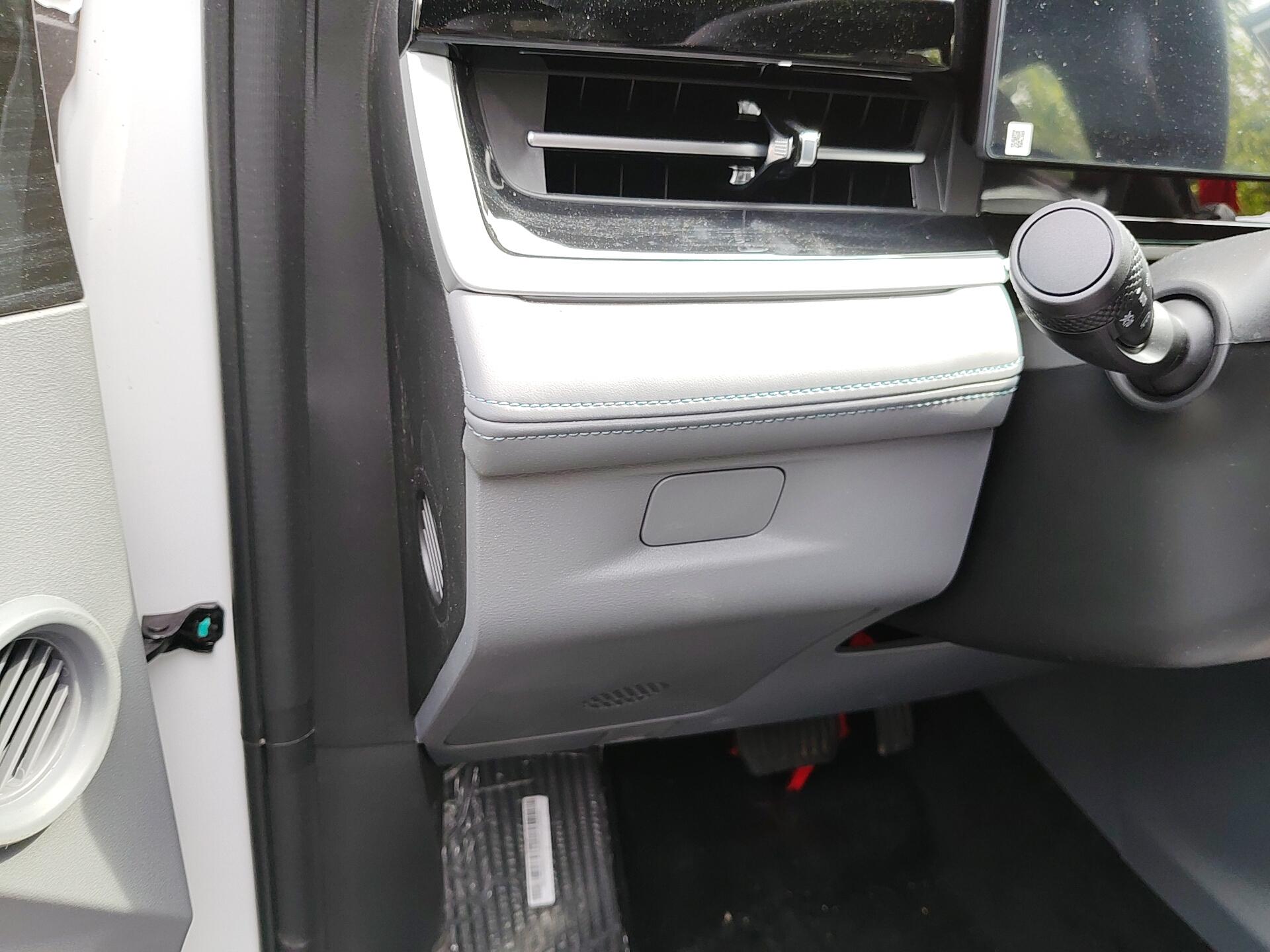 Geely Boyue 2026, фото 13