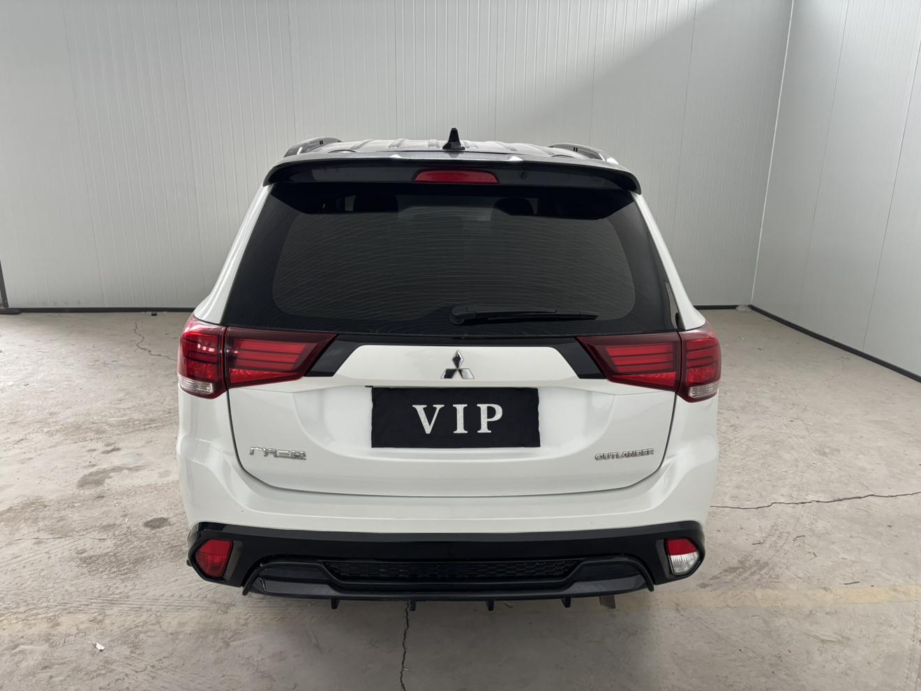 Mitsubishi Outlander 2021, фото 4