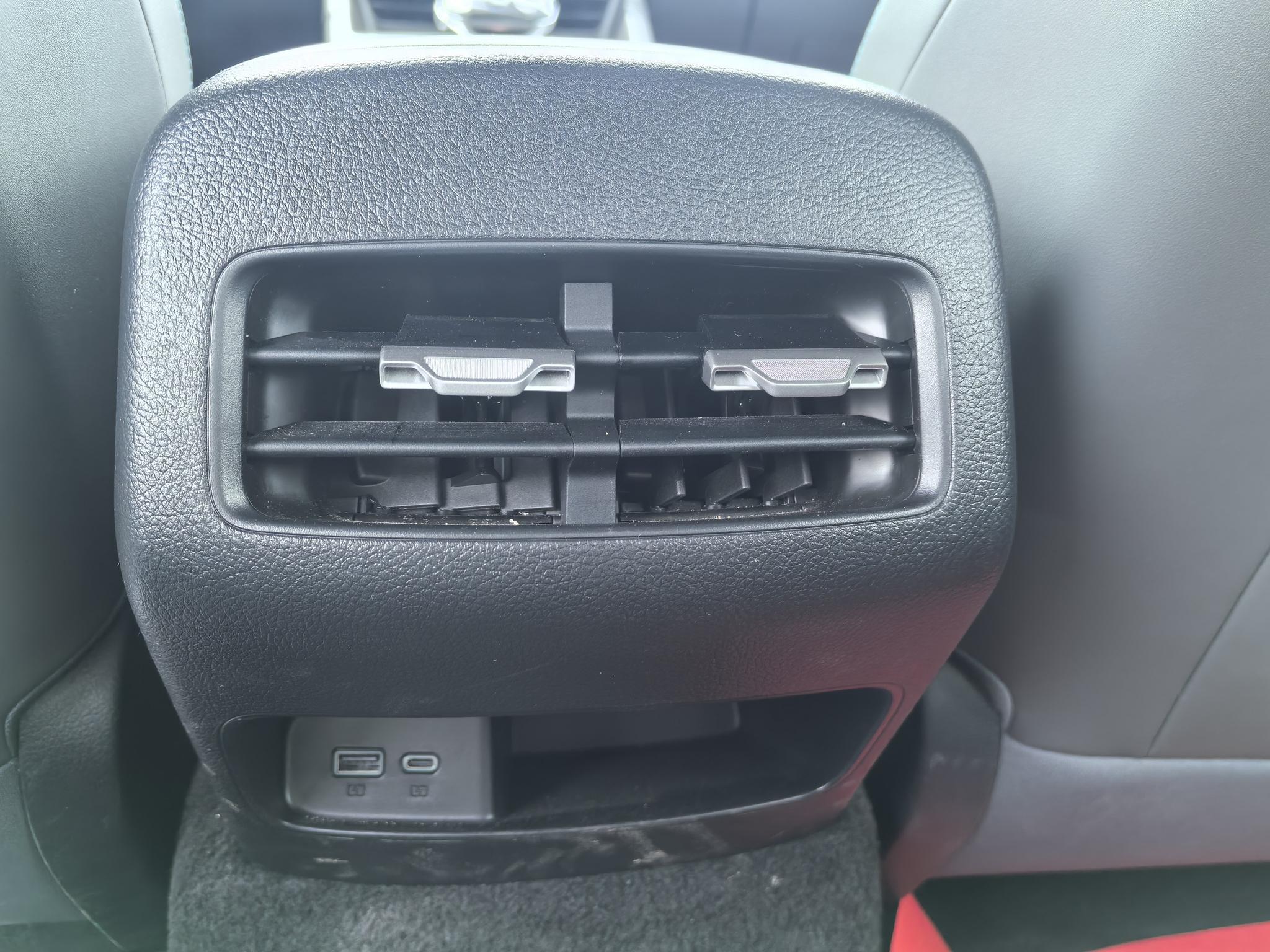 BYD Qin PLUS 2025, фото 15
