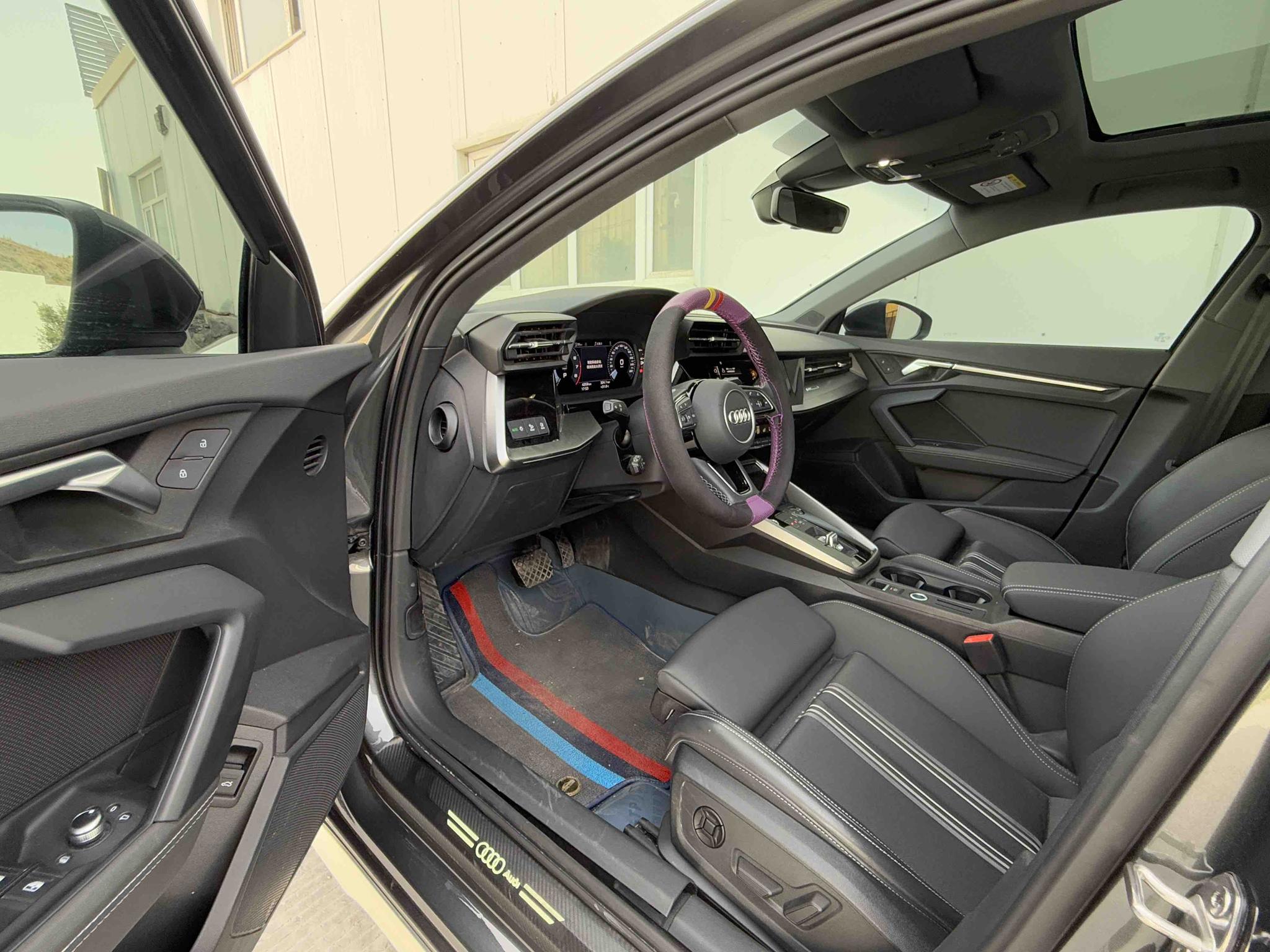 Audi A3 2023, фото 4