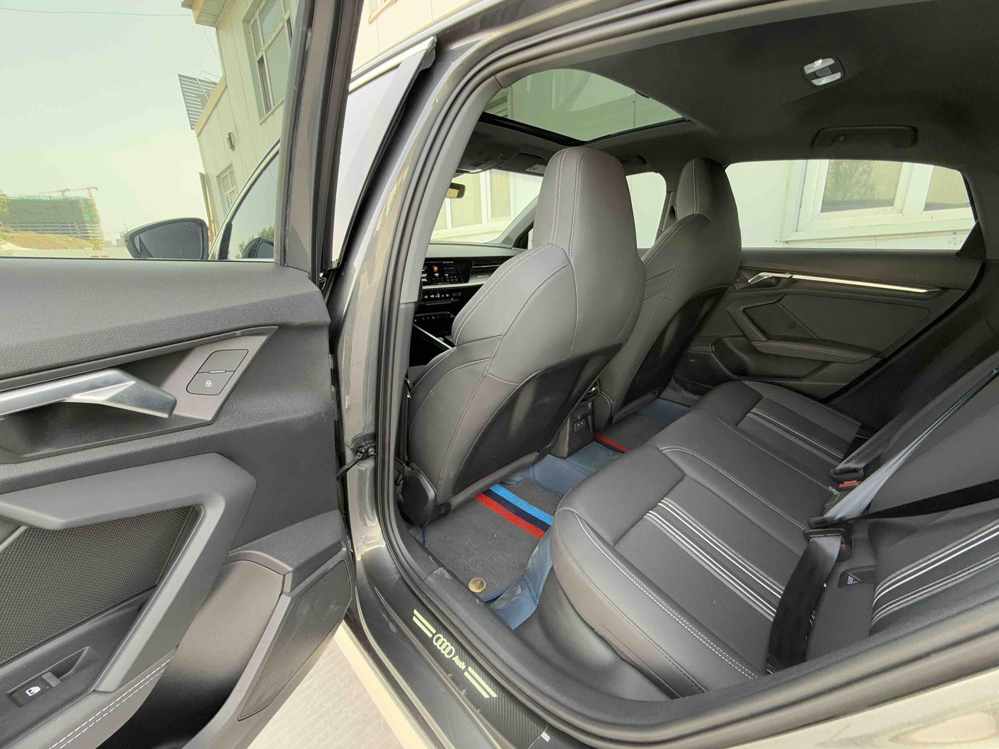 Audi A3 2023, фото 6
