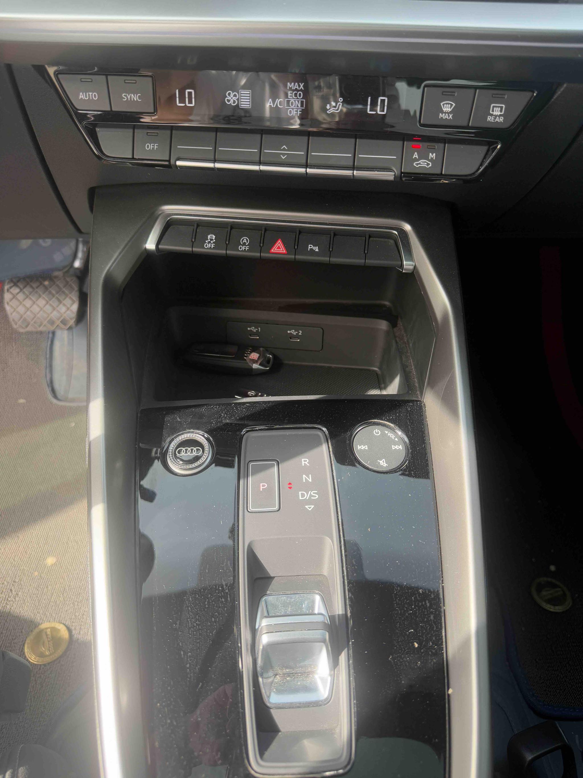 Audi A3 2023, фото 14