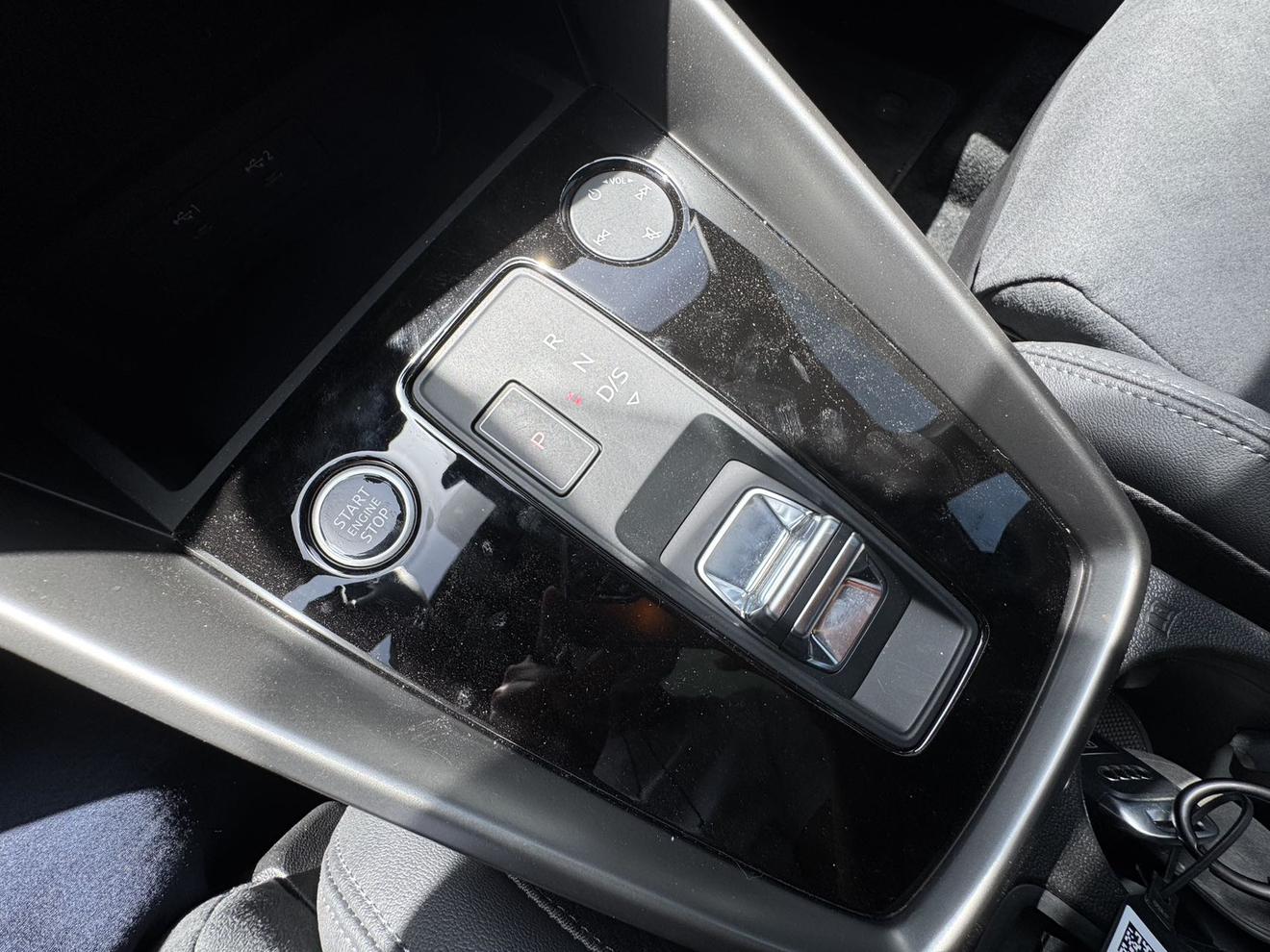 Audi A3 2022, фото 14
