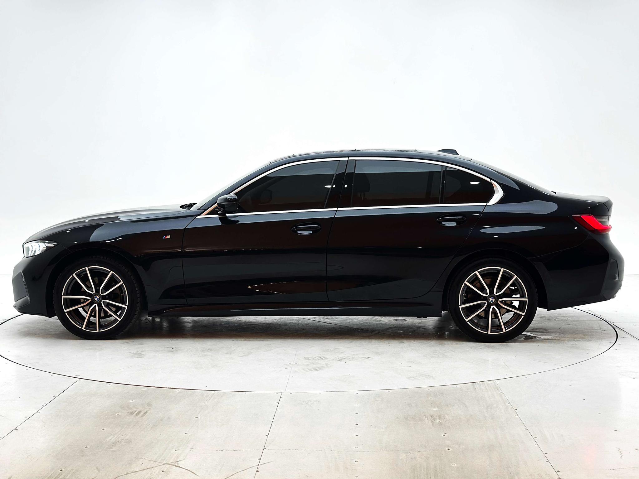 BMW 3 2023, фото 7