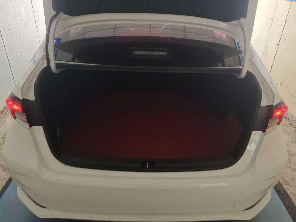 Toyota Corolla 2021, фото 9