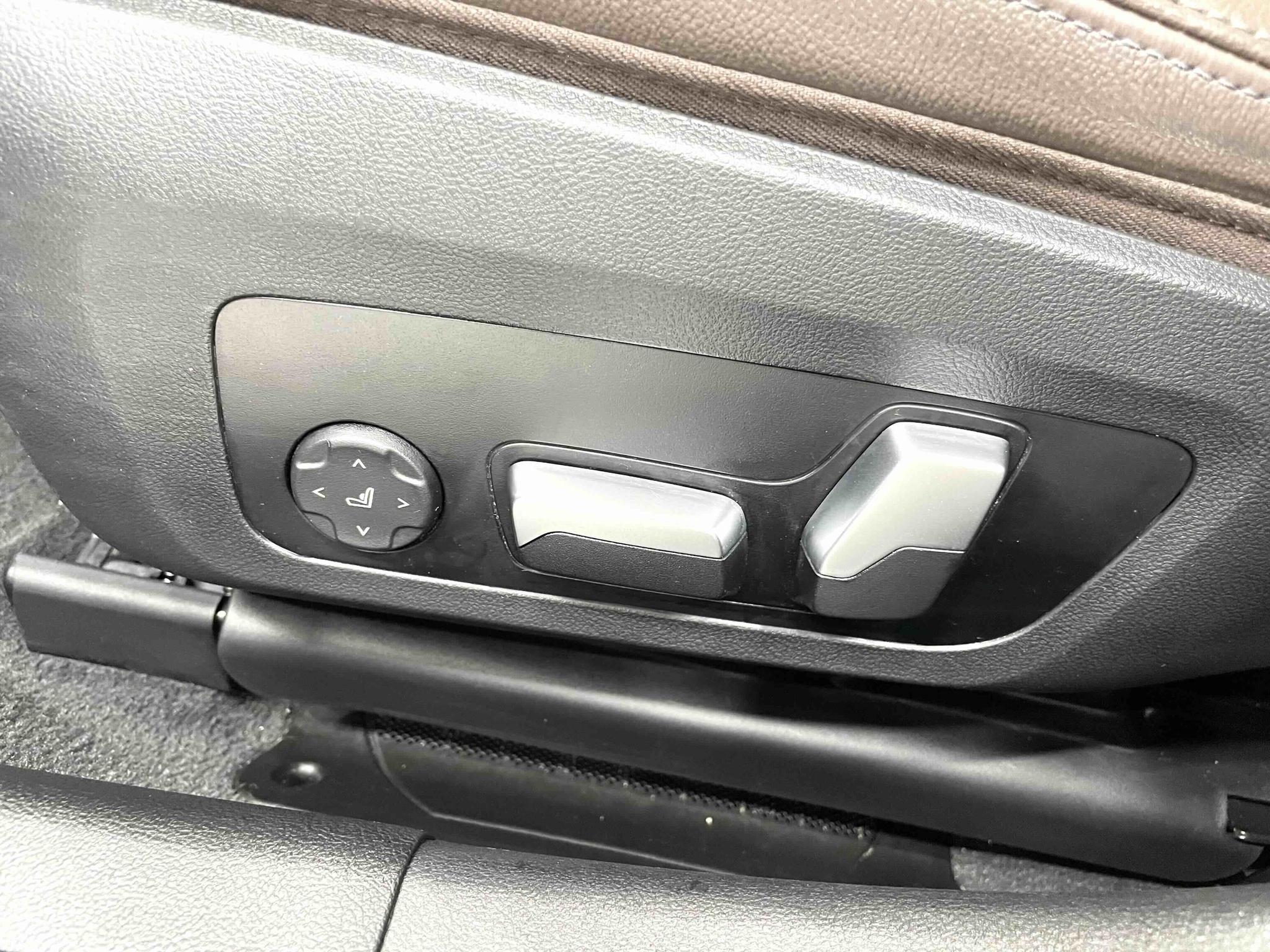 BMW 3 2023, фото 15