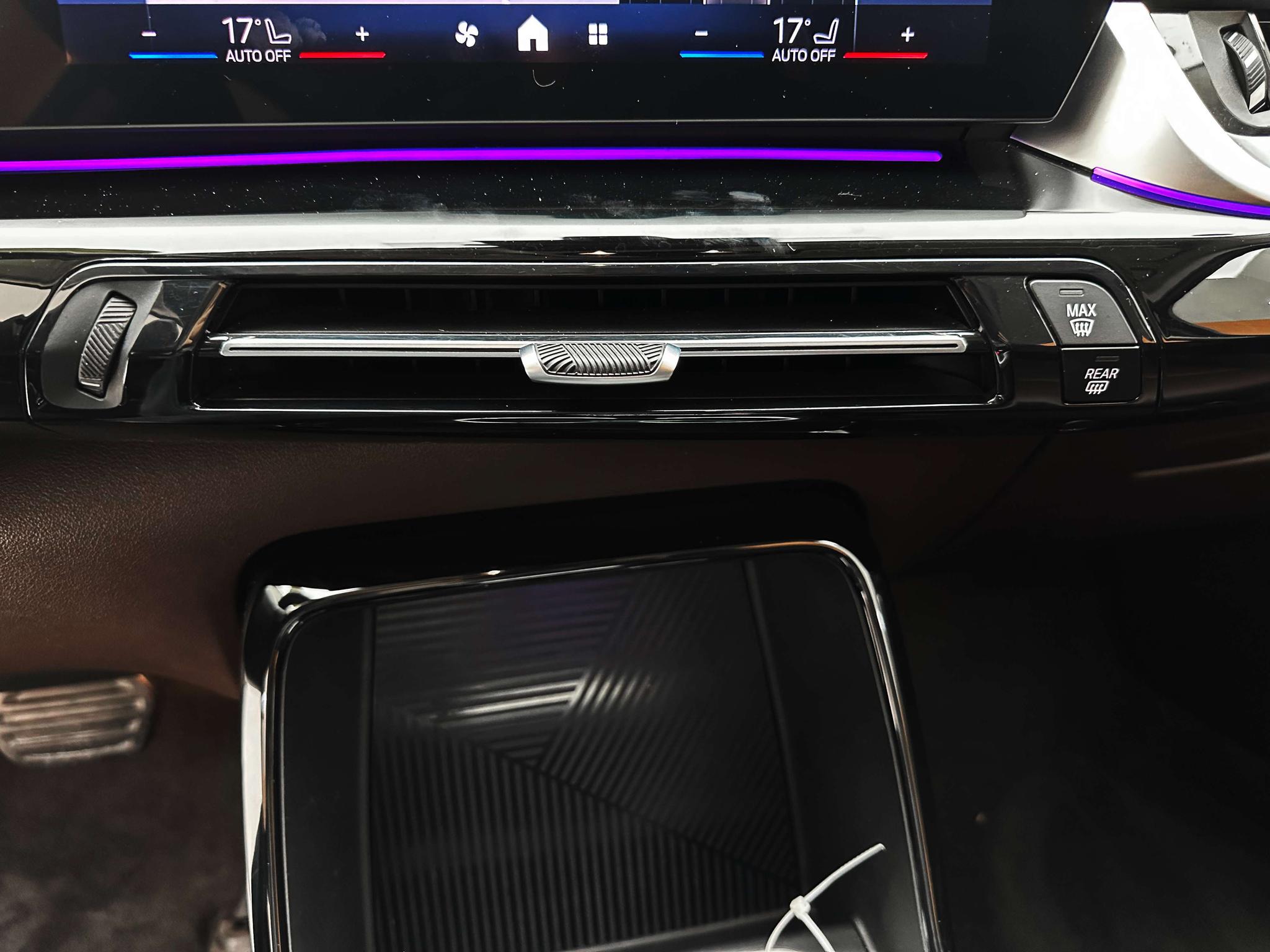 BMW X1 2023, фото 15