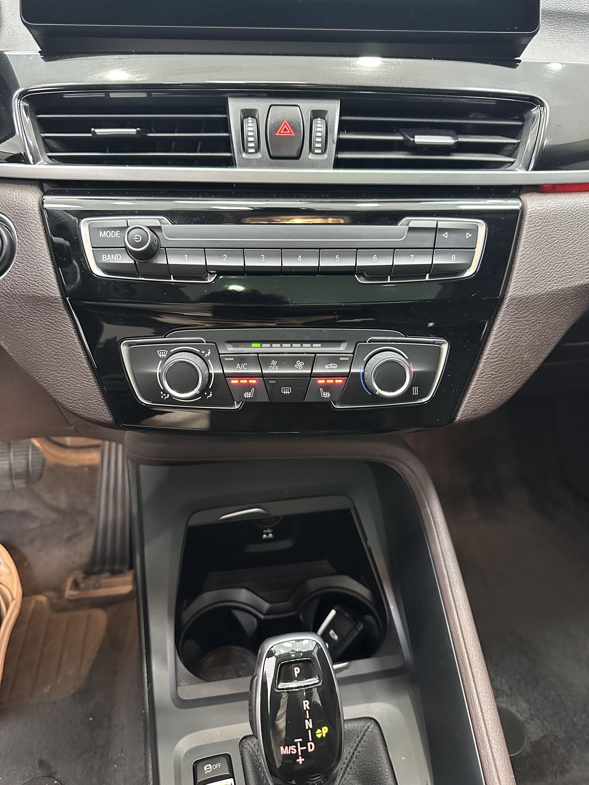 BMW X1 2022, фото 14
