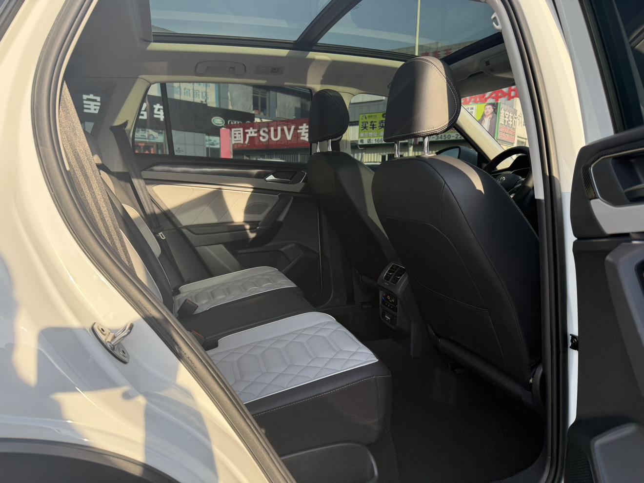 Volkswagen Tayron 2023, фото 13