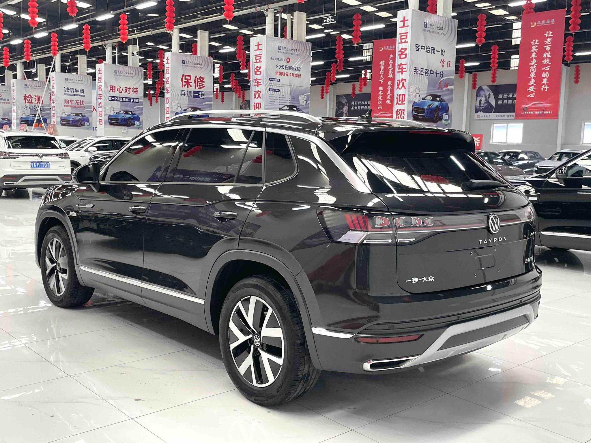 Volkswagen Tayron 2023, фото 6