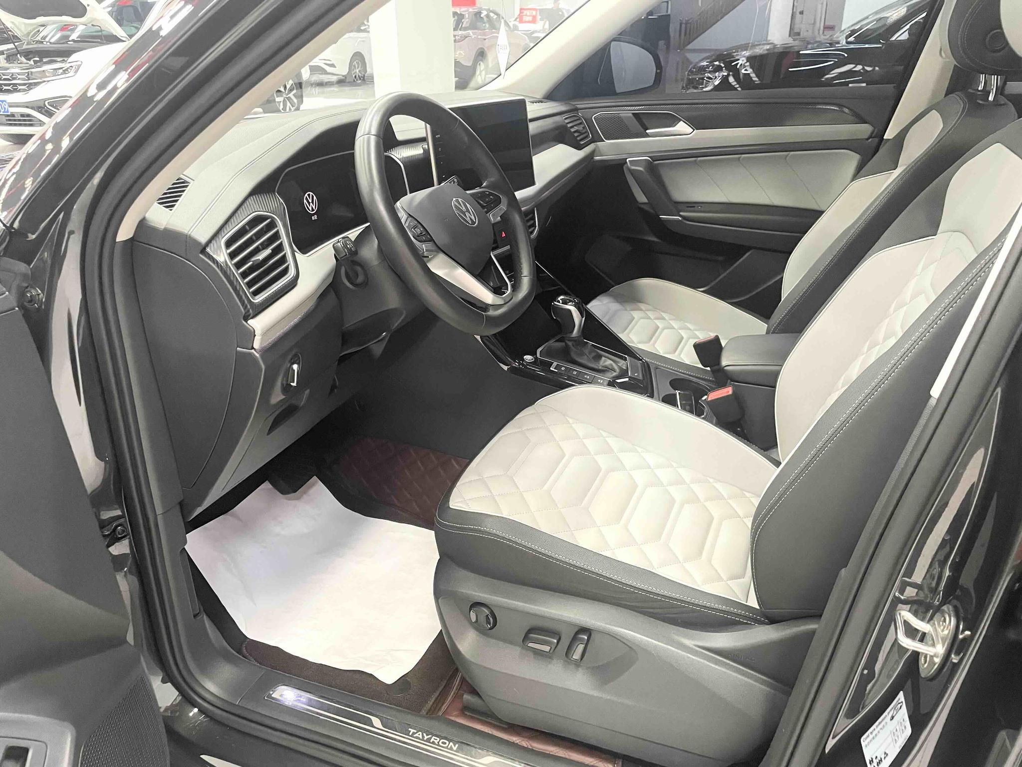 Volkswagen Tayron 2023, фото 7