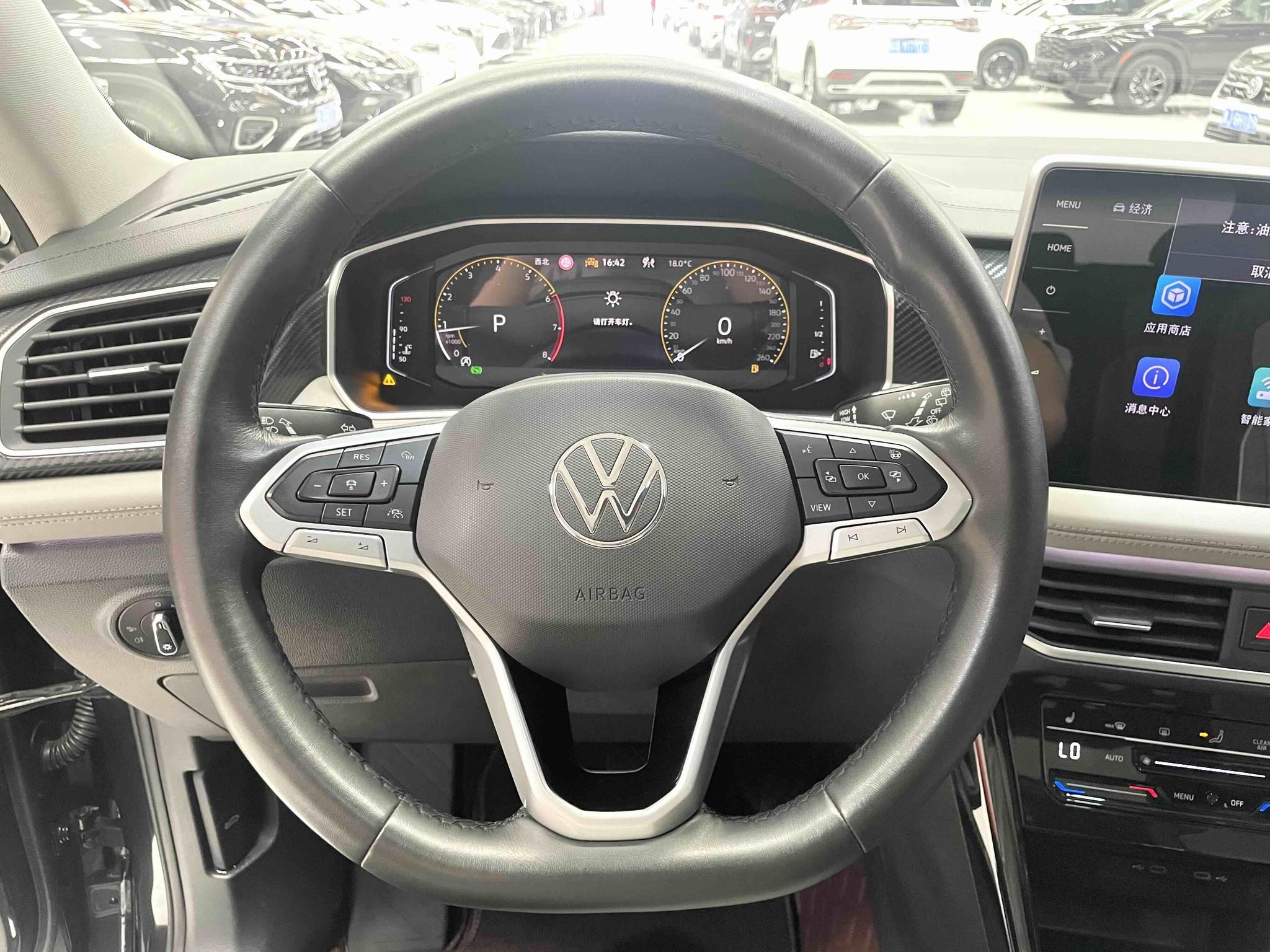 Volkswagen Tayron 2023, фото 8