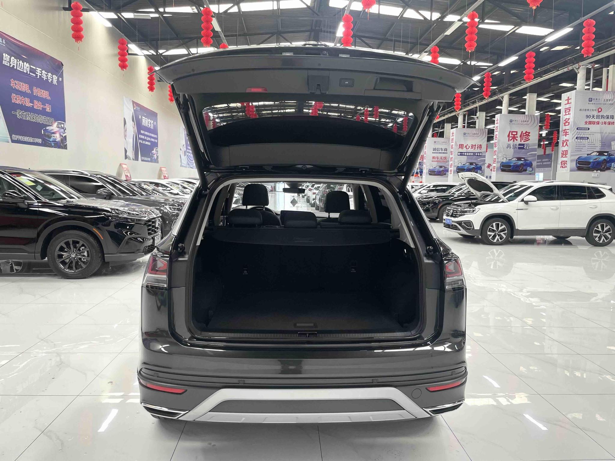 Volkswagen Tayron 2023, фото 15