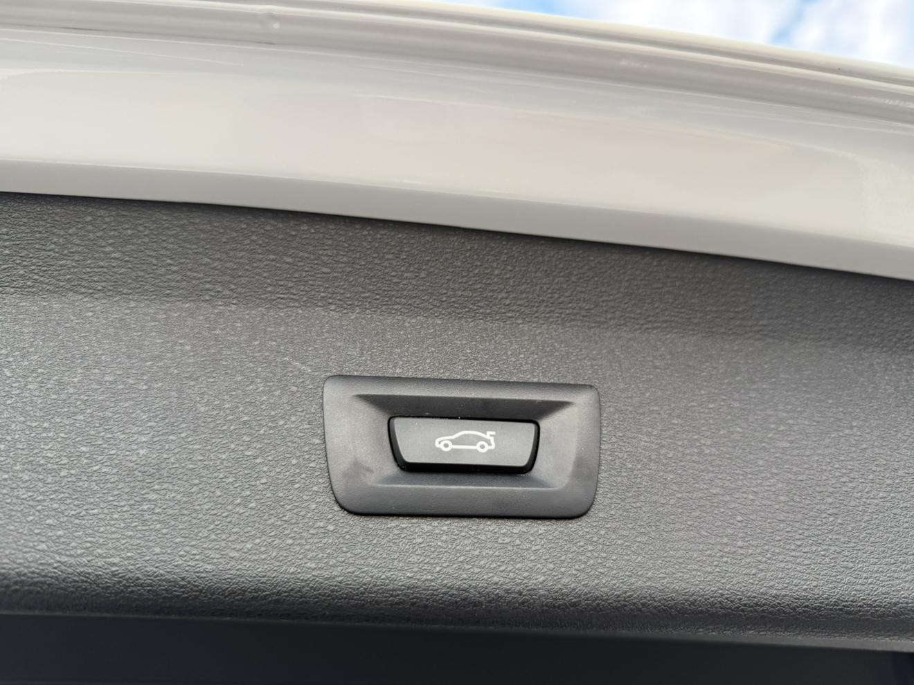 BMW X1 2022, фото 8