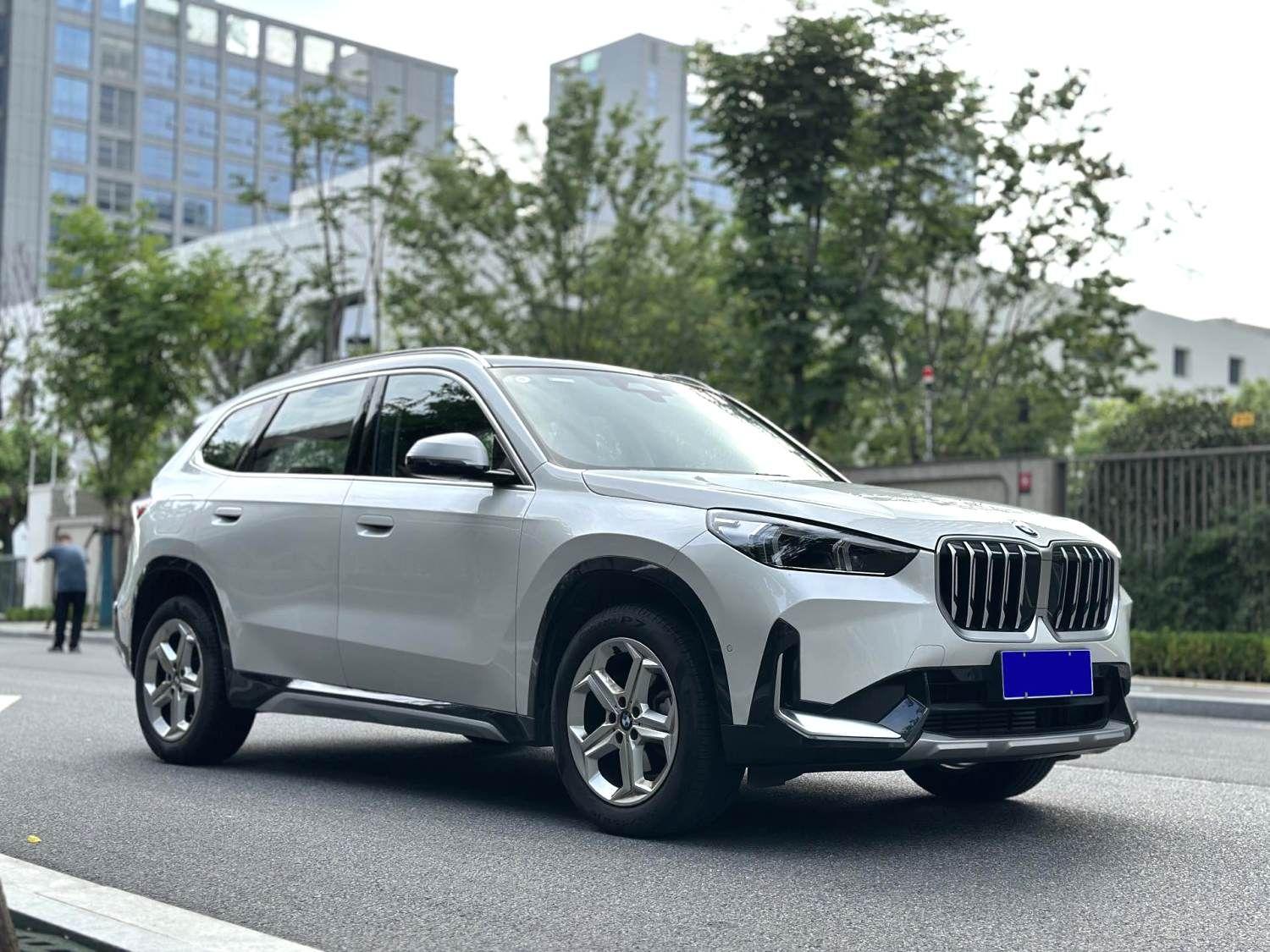 BMW X1 2023, фото 3