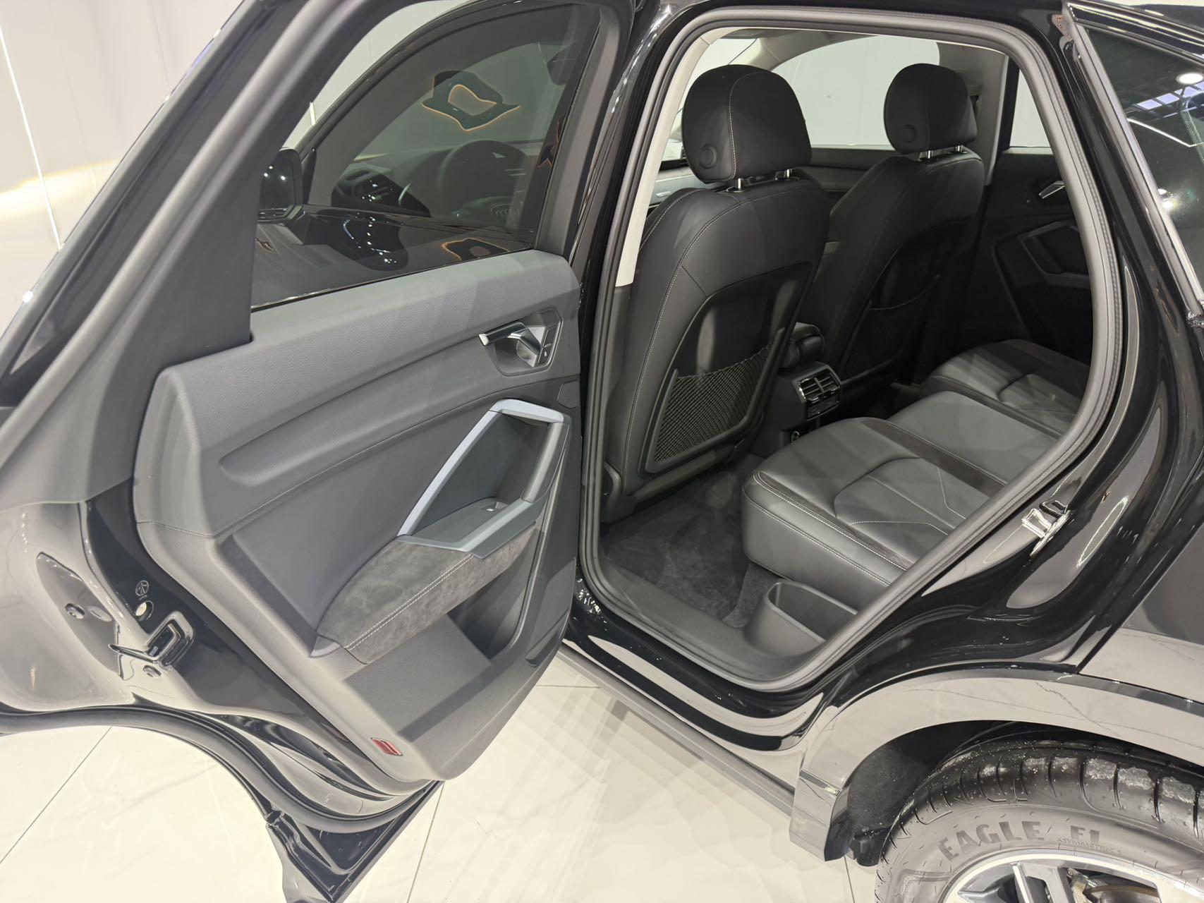 Audi Q3 Sportback 2022, фото 17