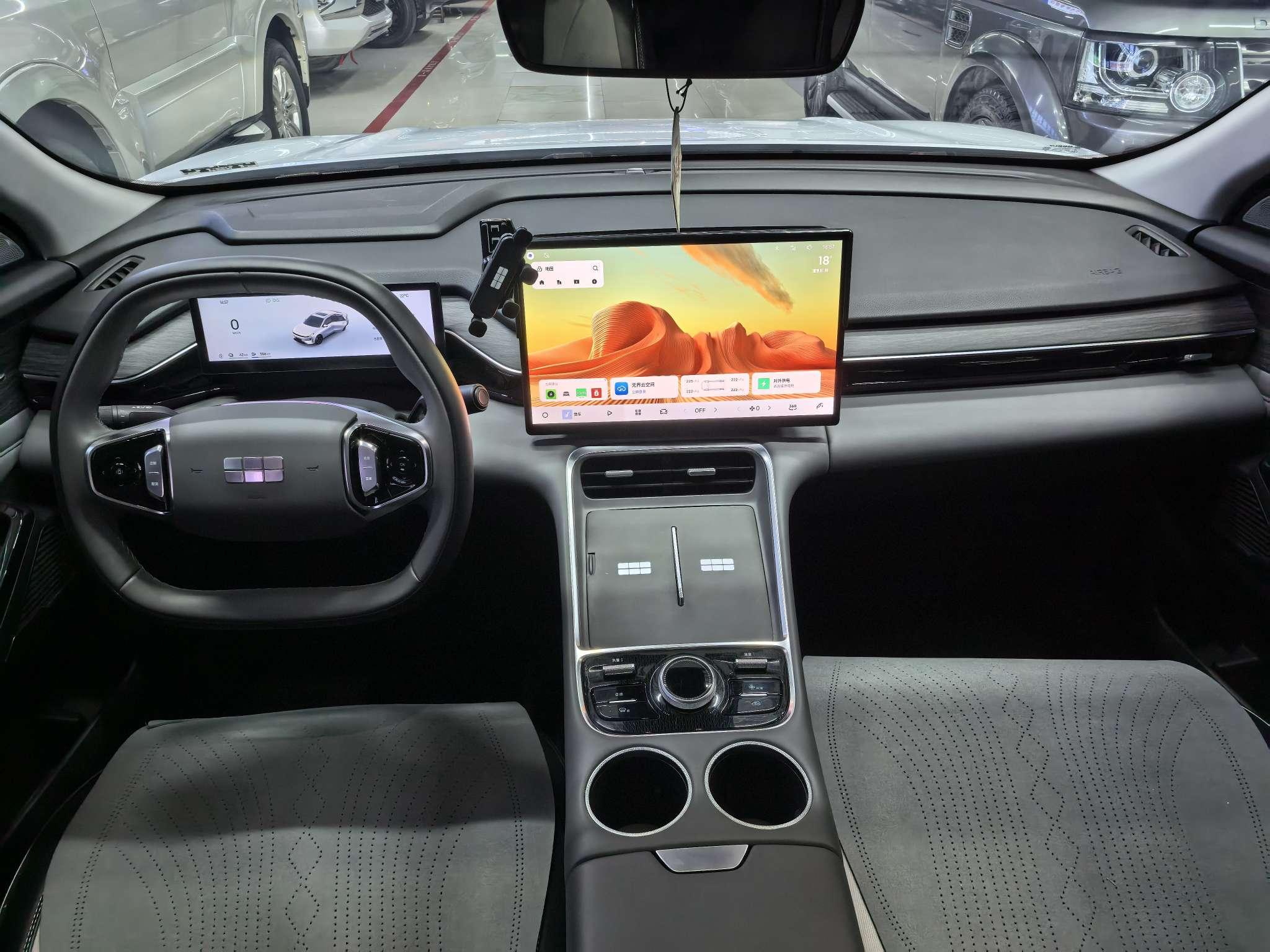Geely Galaxy L6 2025, фото 13