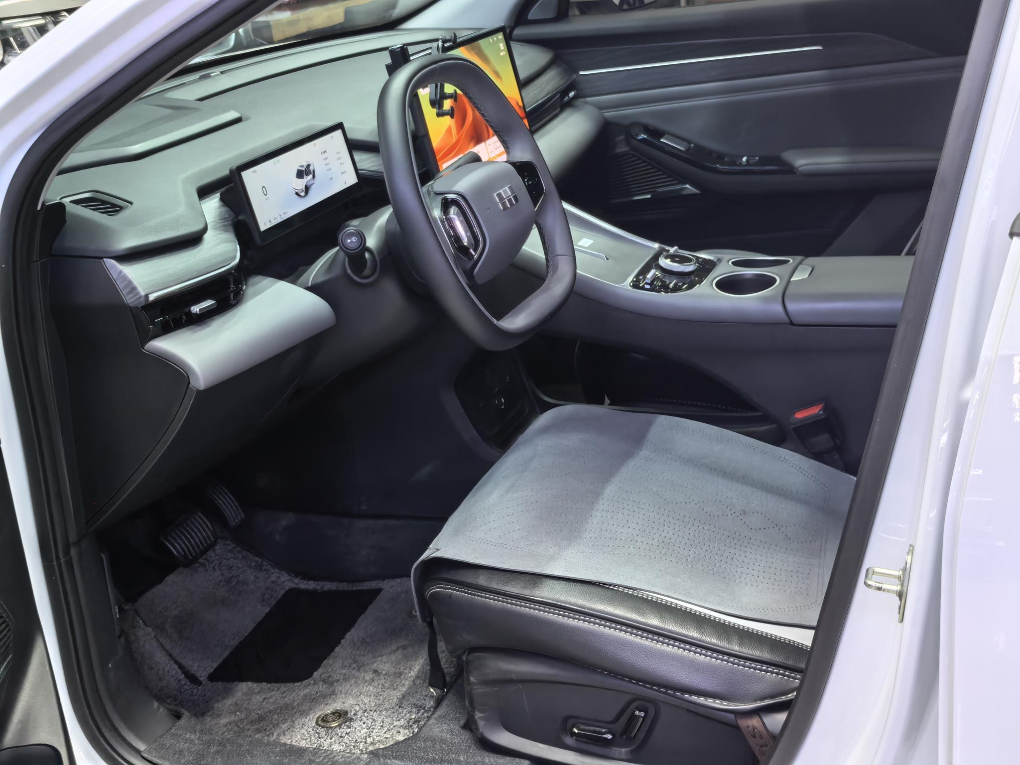 Geely Galaxy L6 2025, фото 16