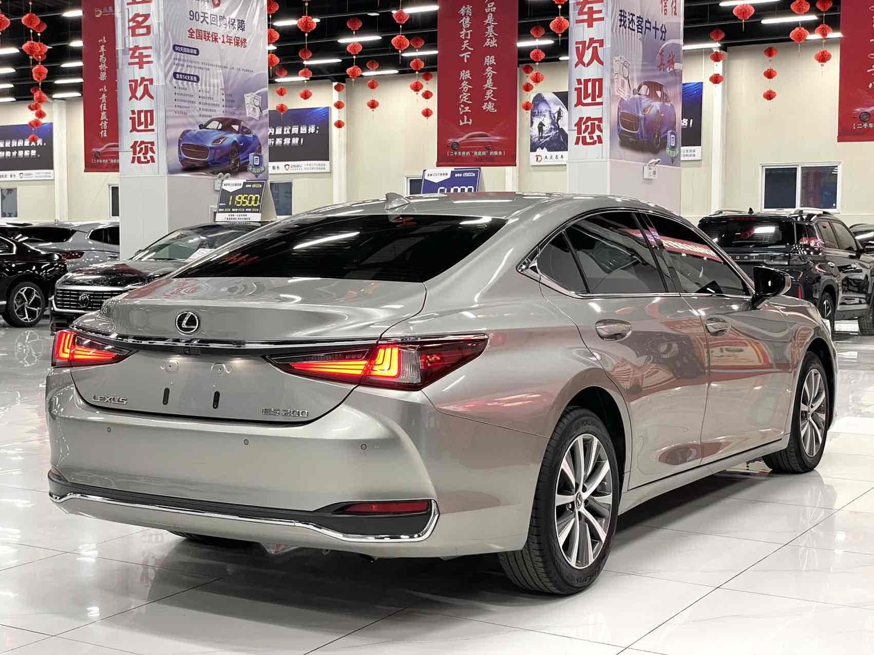 Lexus ES 2021, фото 6