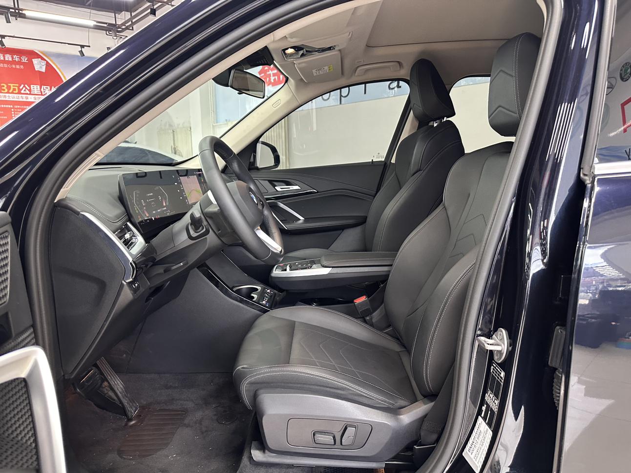 BMW X1 2023, фото 15