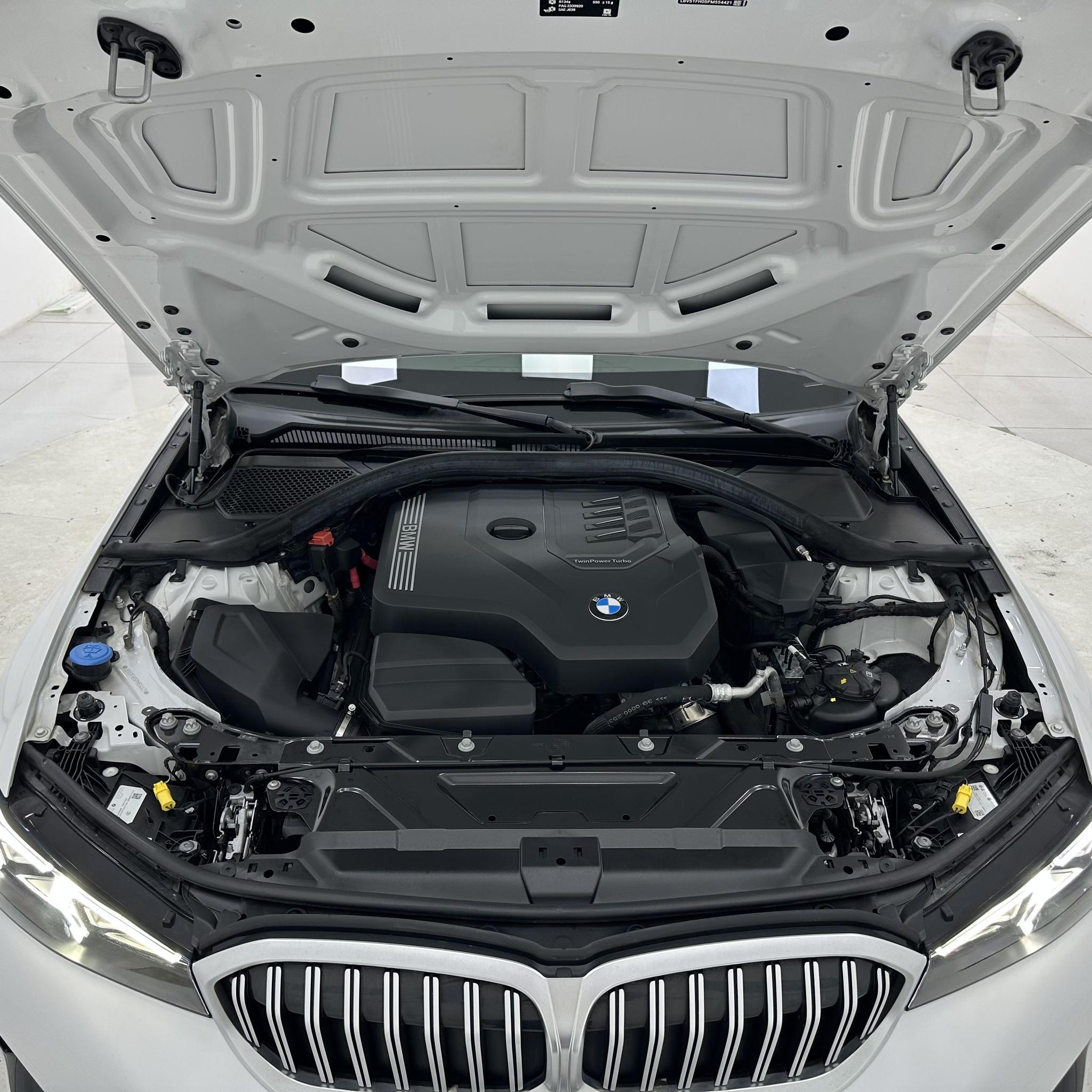 BMW 3 2023, фото 17