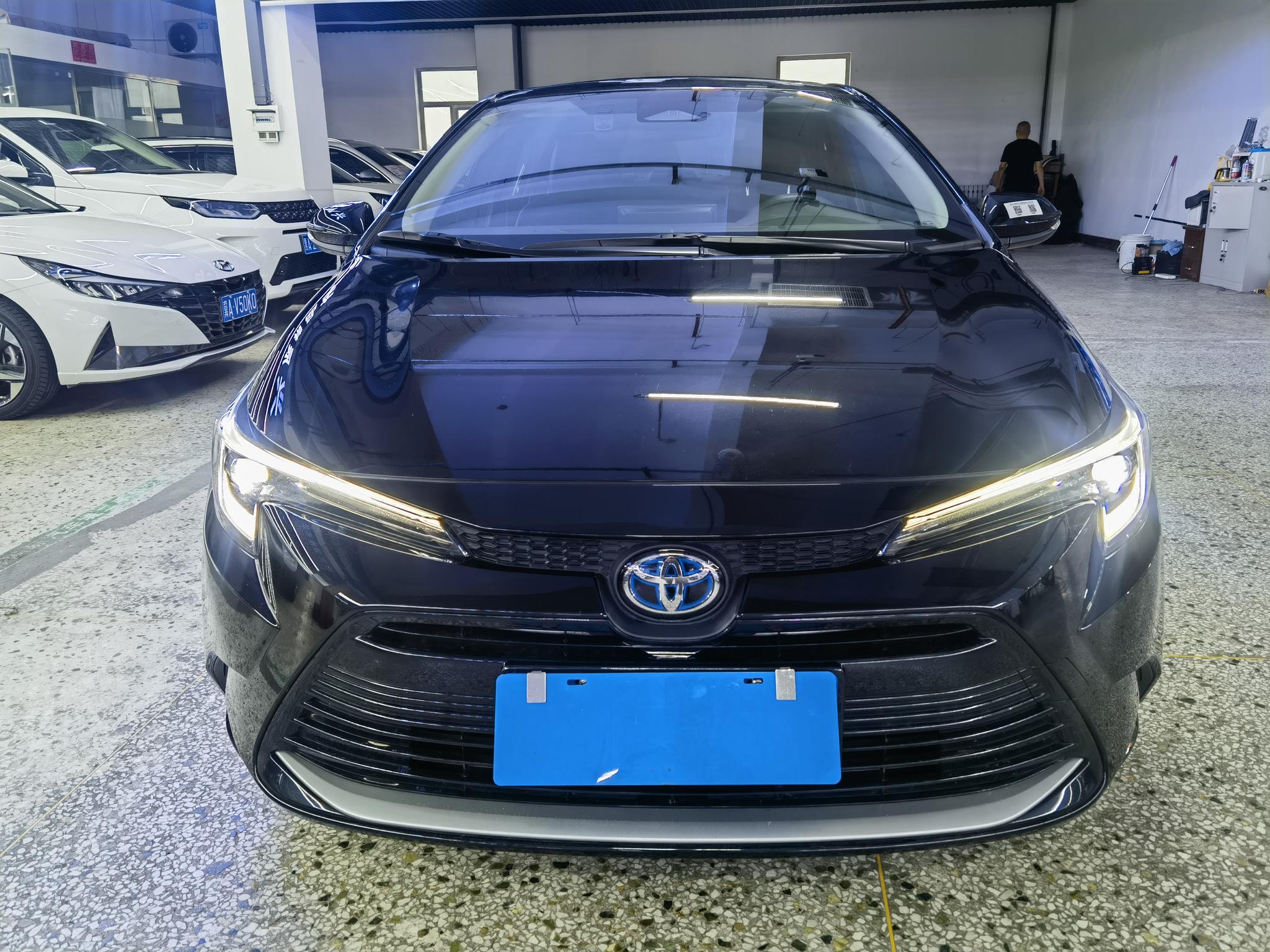 Toyota Corolla 2023, фото 3