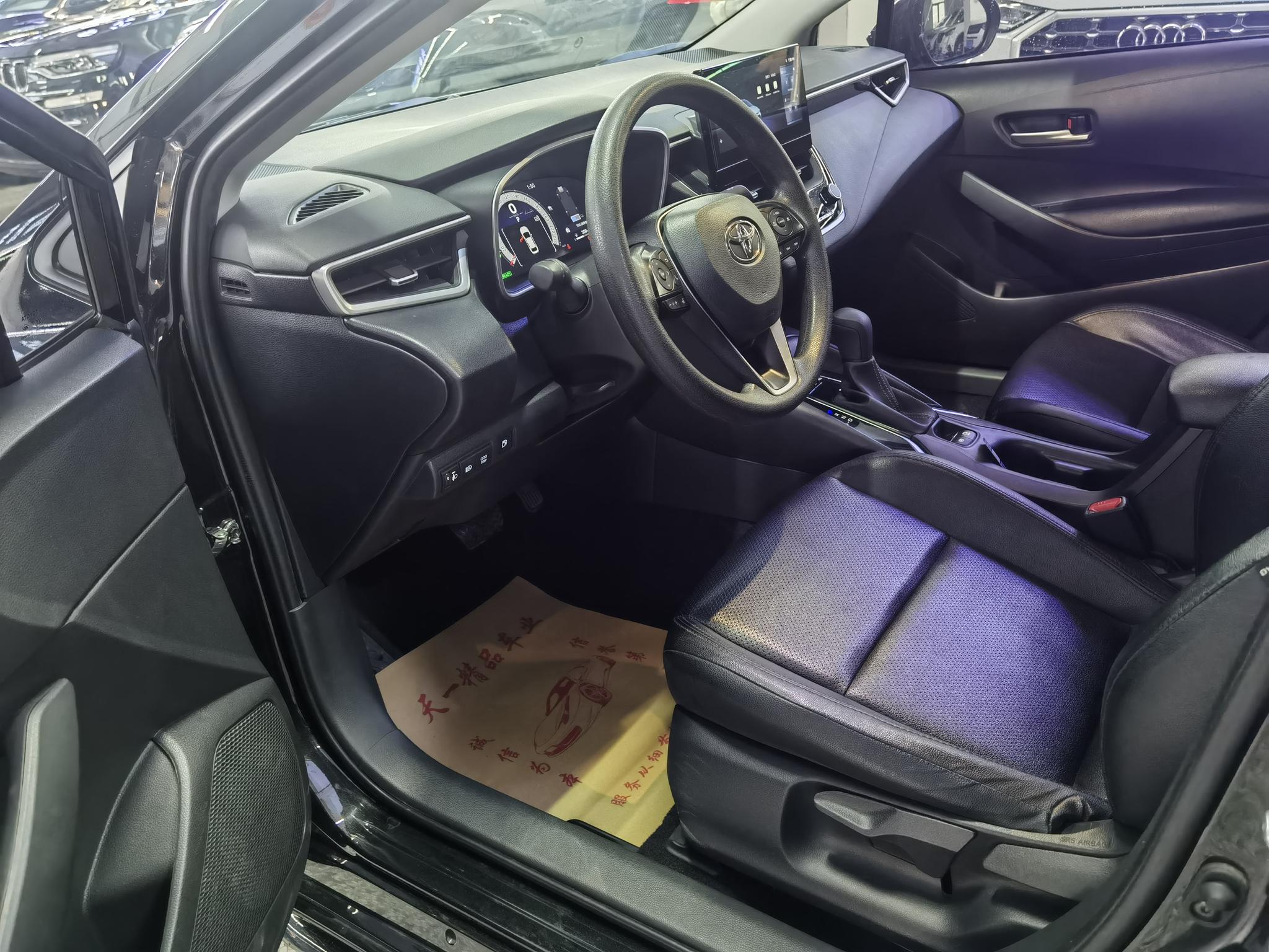 Toyota Corolla 2023, фото 9