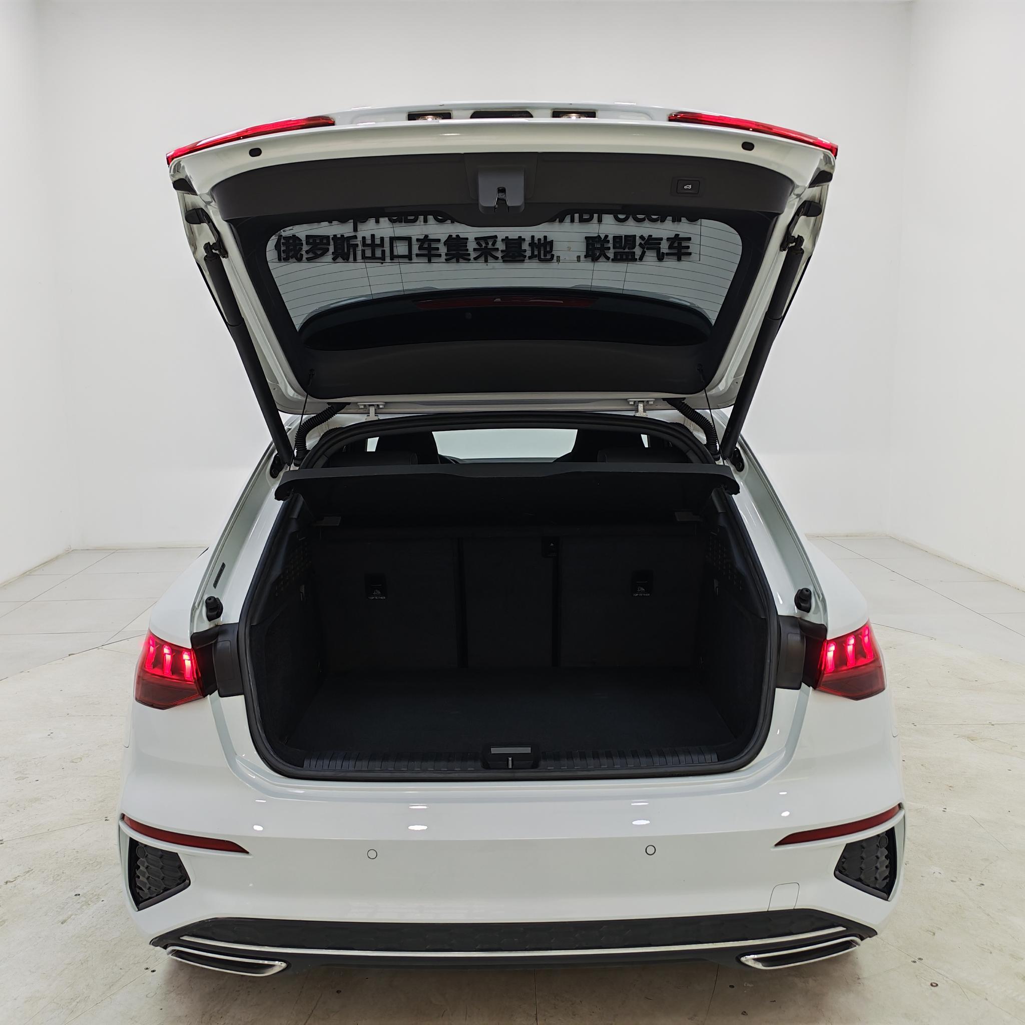 Audi A3 2022, фото 17
