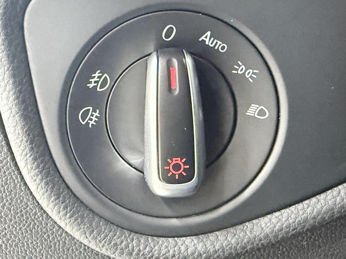 Volkswagen Tuan L 2022, фото 15