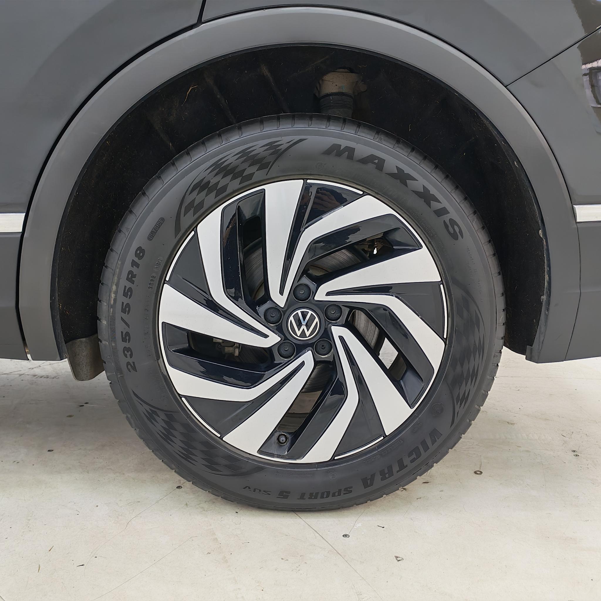 Volkswagen Tiguan 2023, фото 16