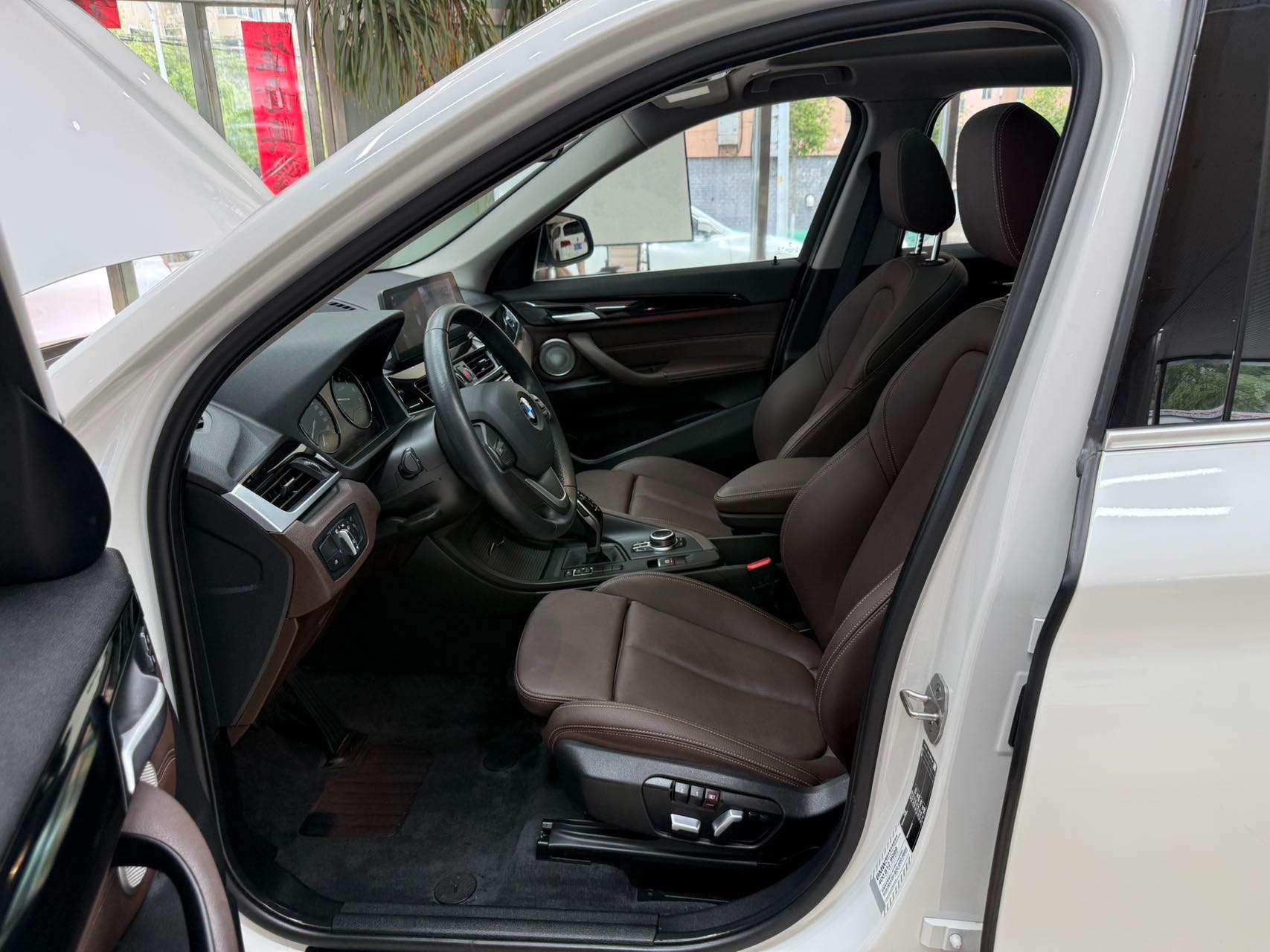 BMW X1 2022, фото 16