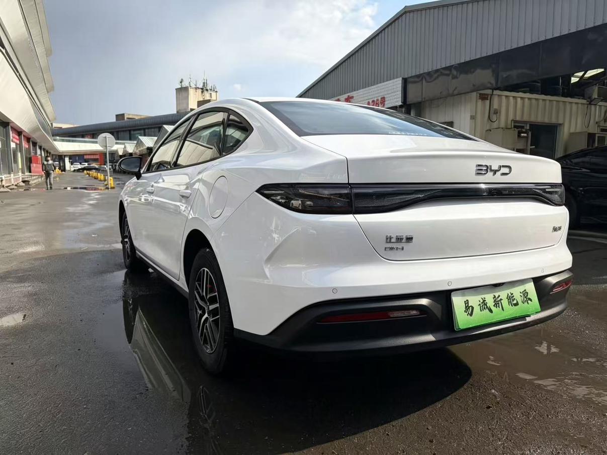 BYD Seal 2026, фото 15