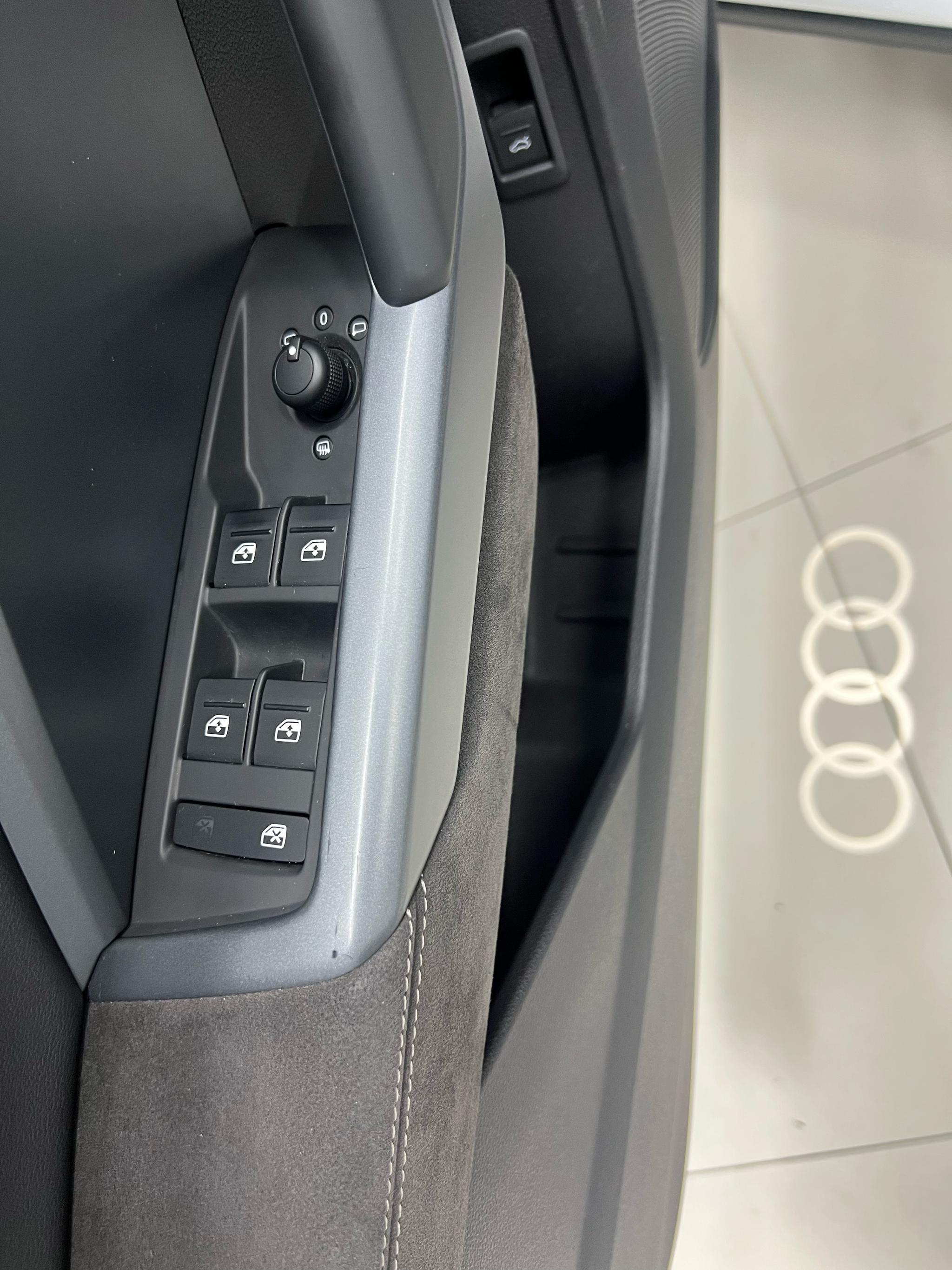 Audi Q3 Sportback 2022, фото 15