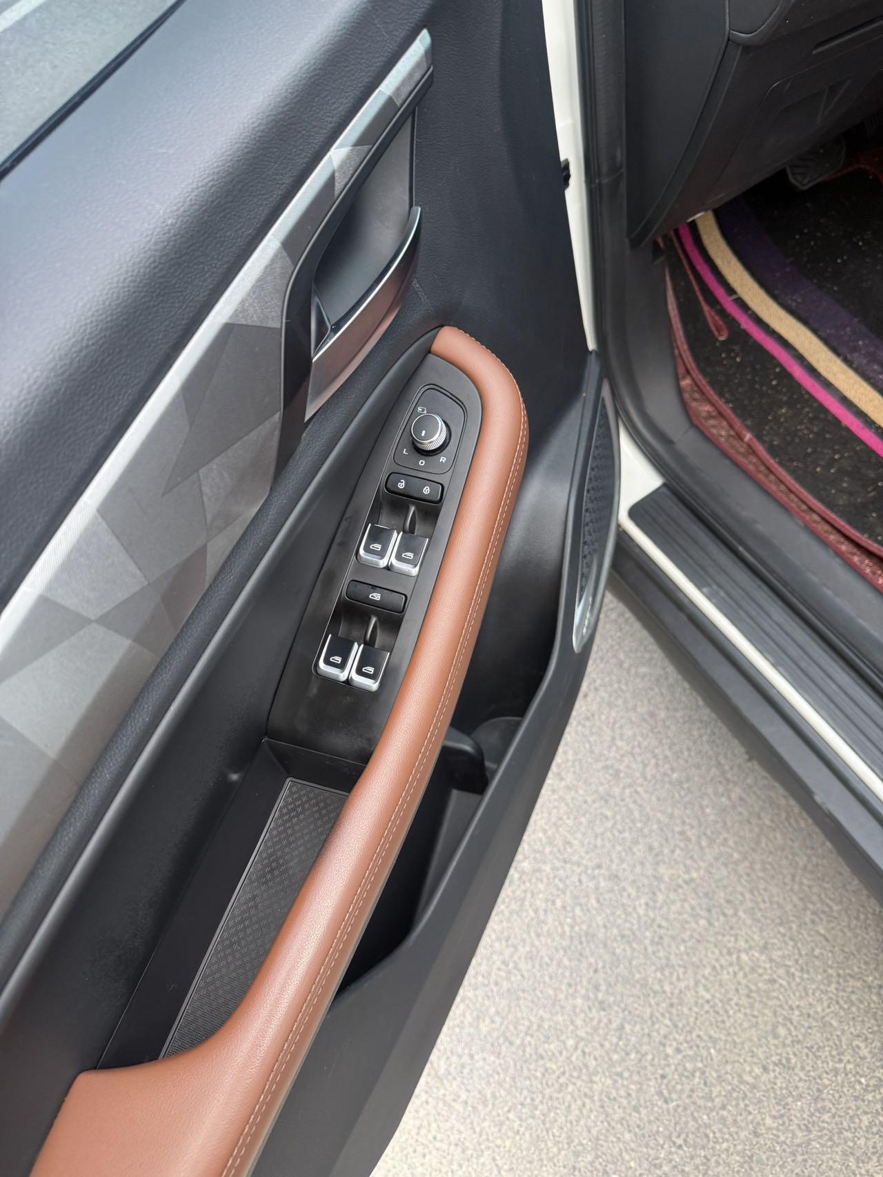 Geely Emgrand X6 2021, фото 14