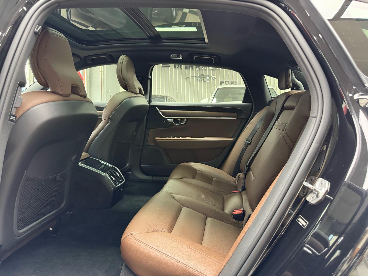 Volvo S90 2021, фото 12