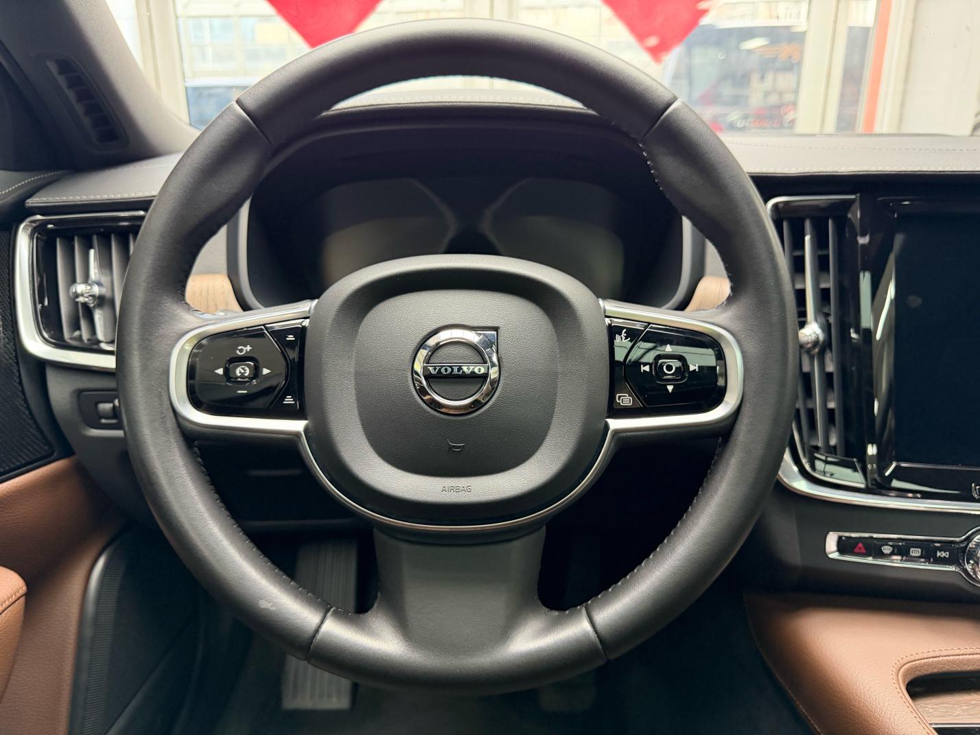 Volvo S90 2021, фото 13