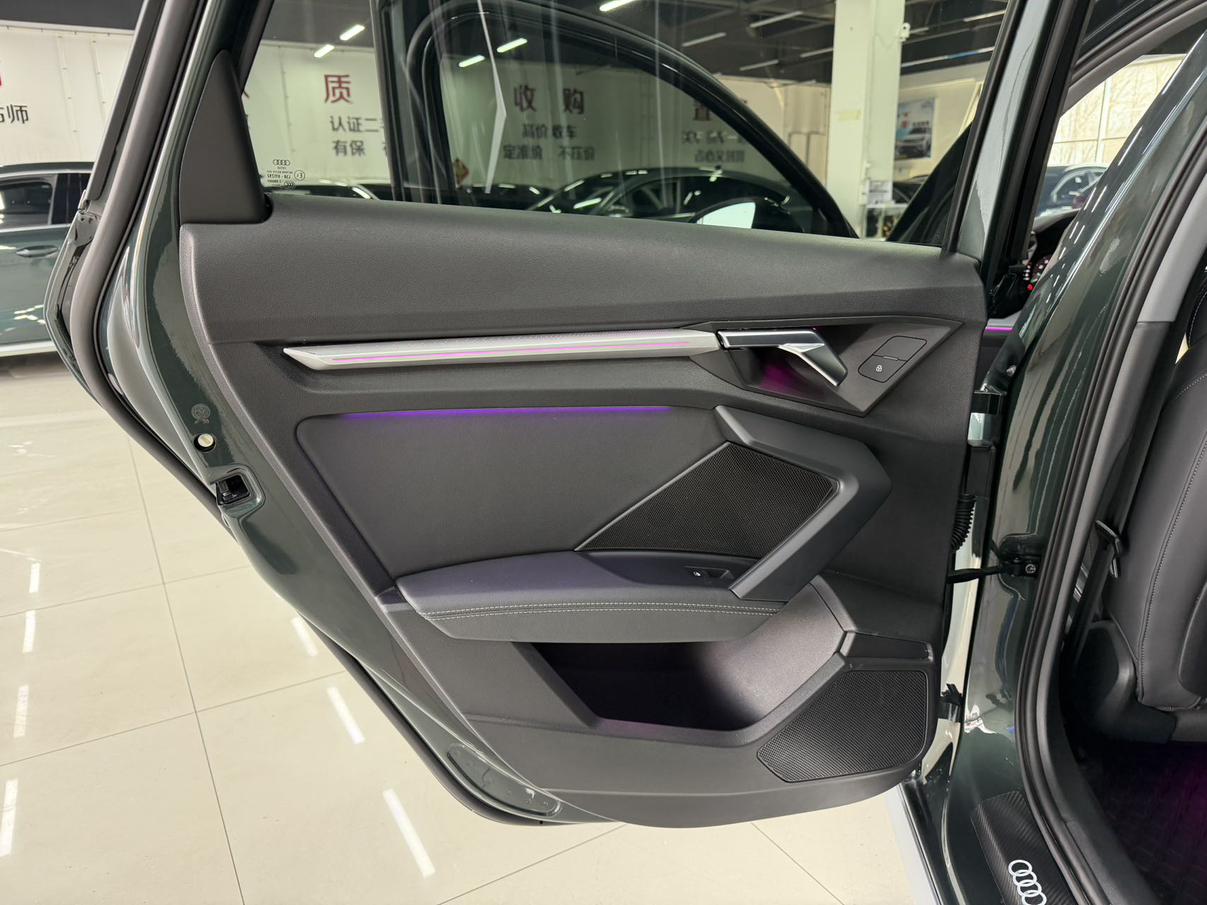 Audi A3 2022, фото 16