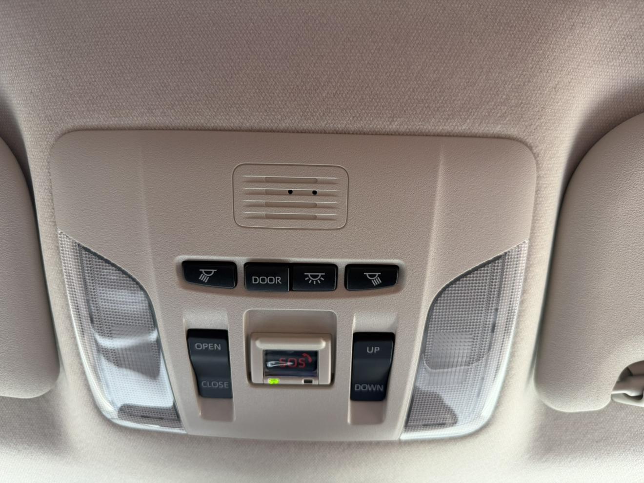 Toyota Corolla 2021, фото 15