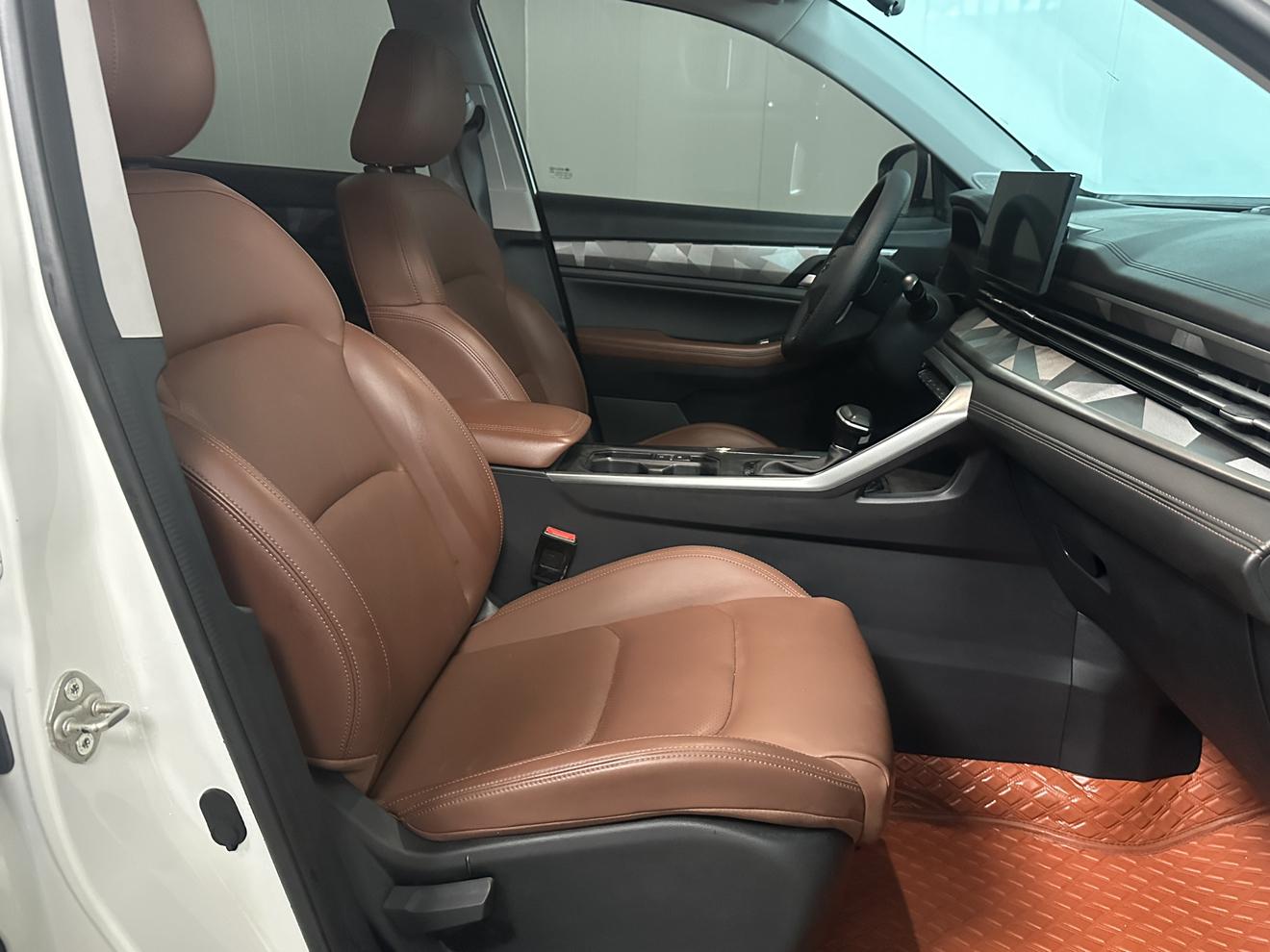 Geely Emgrand X6 2021, фото 11