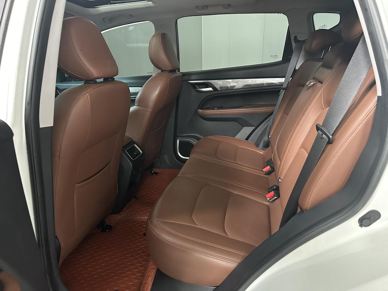 Geely Emgrand X6 2021, фото 12